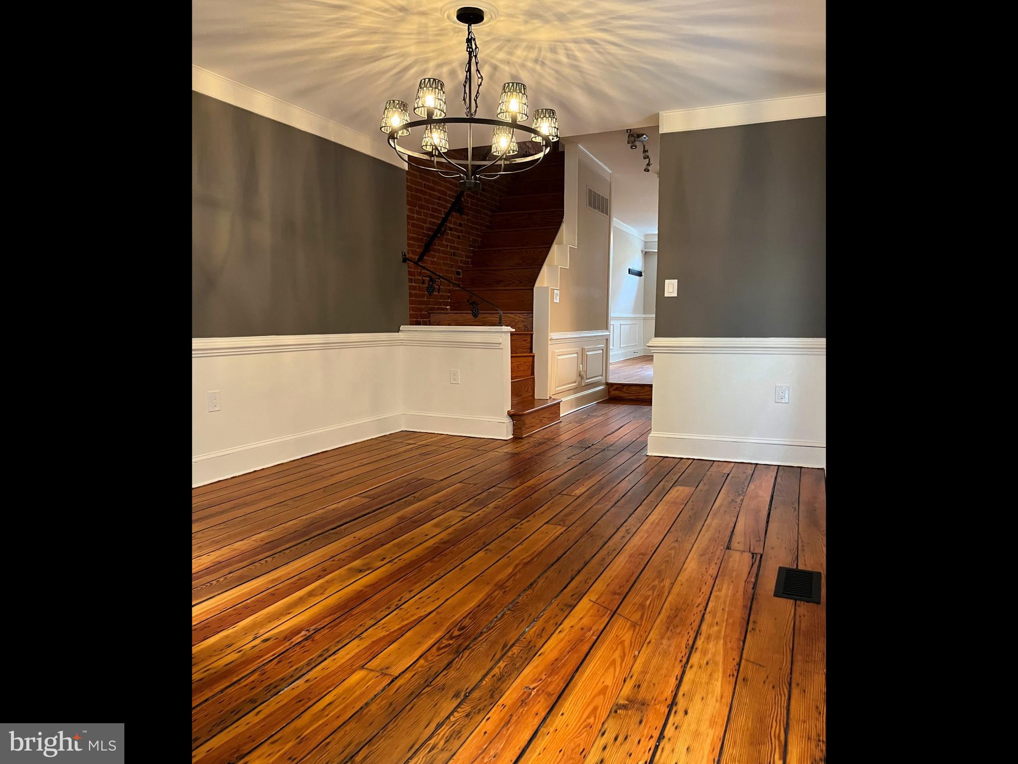 BUTCHERS HILL - Residential
