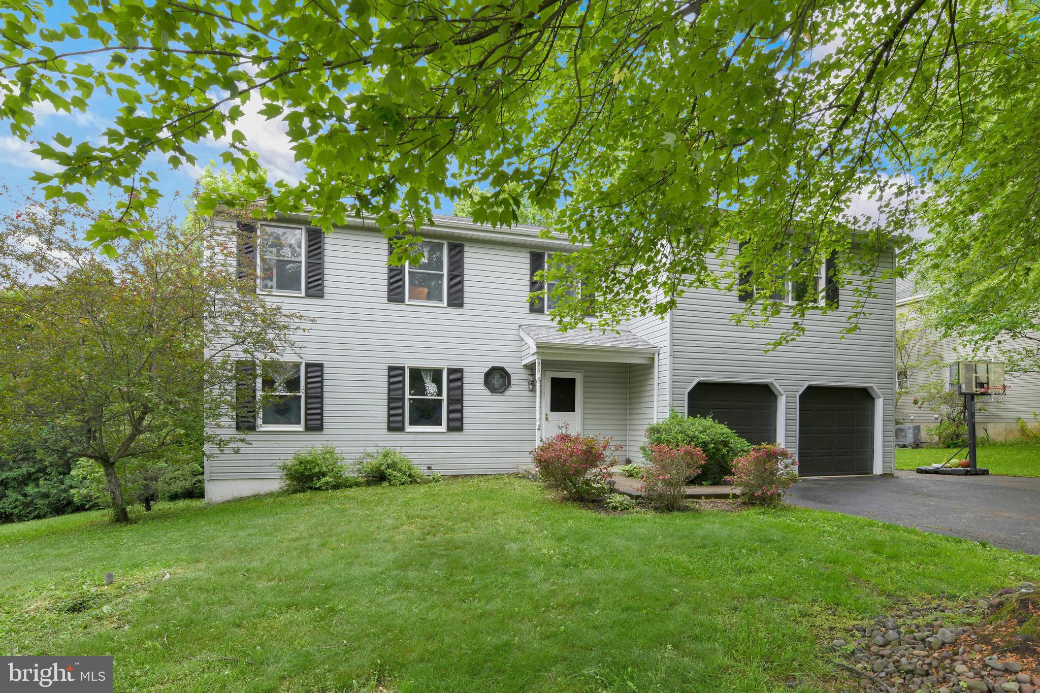 Welcome to this spacious home in the sought-after Farming Ridge community. Whether you need room for a large family, work-from-home flexibility, or space to host guests, this 6-bedroom, 3.5-bathroom home has it all. Step inside to find a comfortable living room that leads to a formal dining area, a casual eat-in kitchen, and a cozy family room featuring a fireplace—ideal for everyday living and entertaining. Just off the back, a large covered porch overlooks the fenced-in backyard, offering the perfect spot to unwind or gather with loved ones. Upstairs, you’ll find six generously sized bedrooms and three full bathrooms, including an impressive owner’s suite with a walk-in closet and private ensuite bath.
The partially finished basement adds even more living space with a game room, complete with a pool table and foosball table—perfect for game nights and entertaining. A two-car garage provides plenty of storage and convenience. This home offers the space, comfort, and versatility you've been looking for. Come see it today and imagine the possibilities!