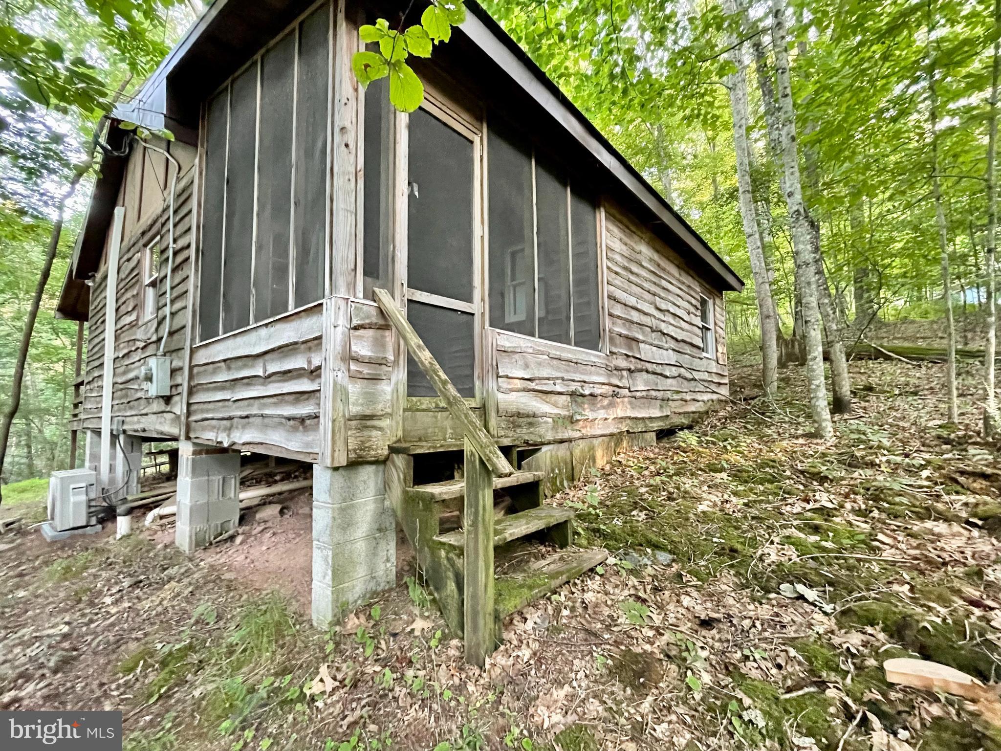 FLOWERWOOD FARM - Residential