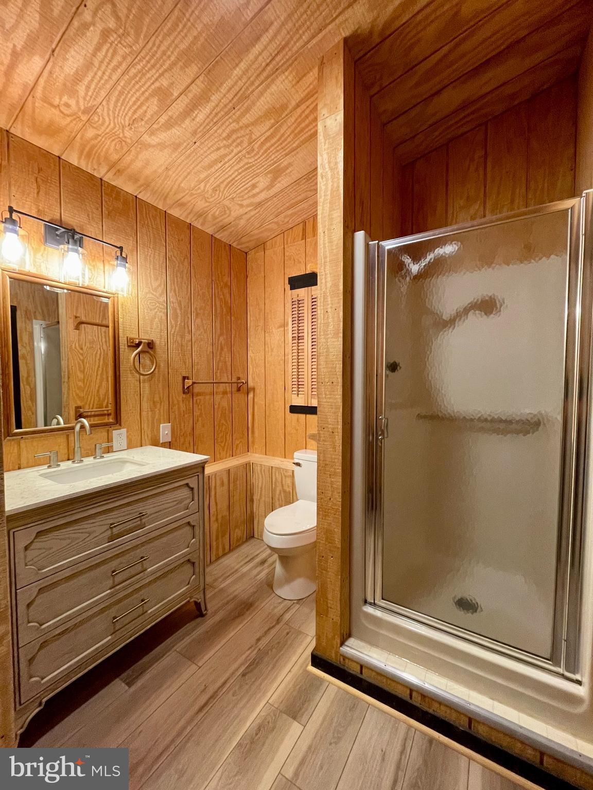 FLOWERWOOD FARM - Residential