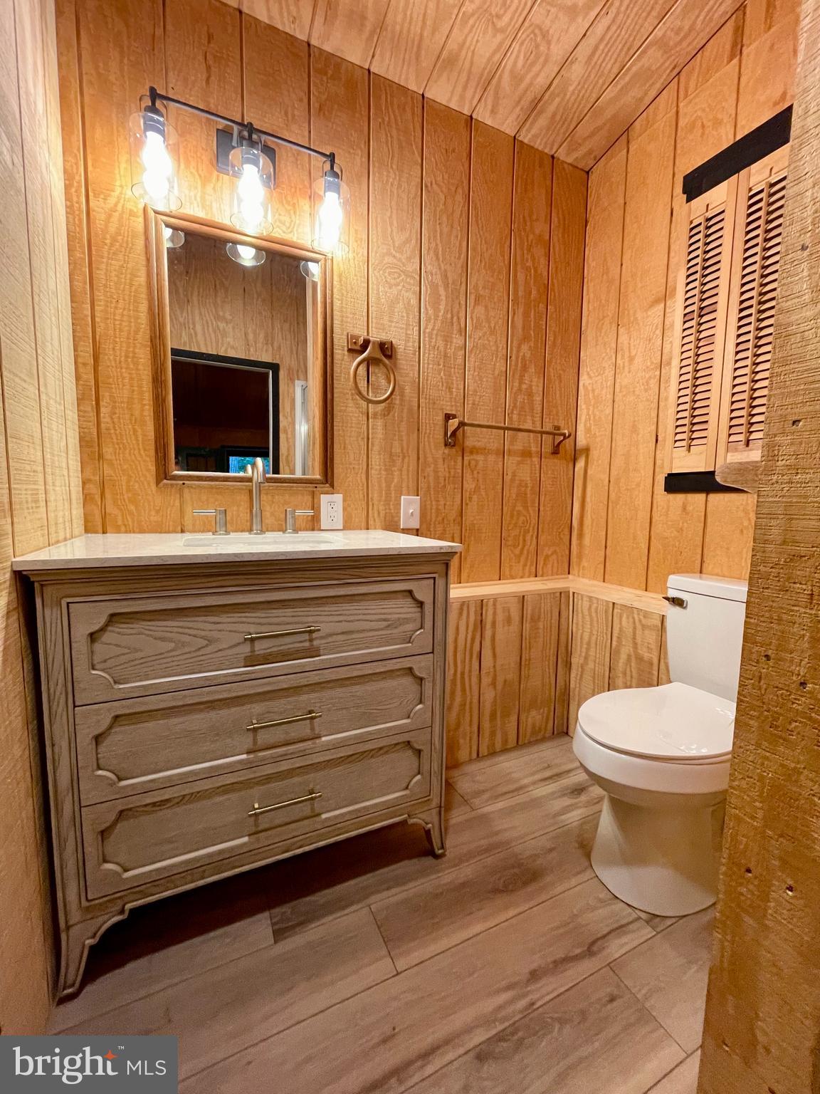 FLOWERWOOD FARM - Residential