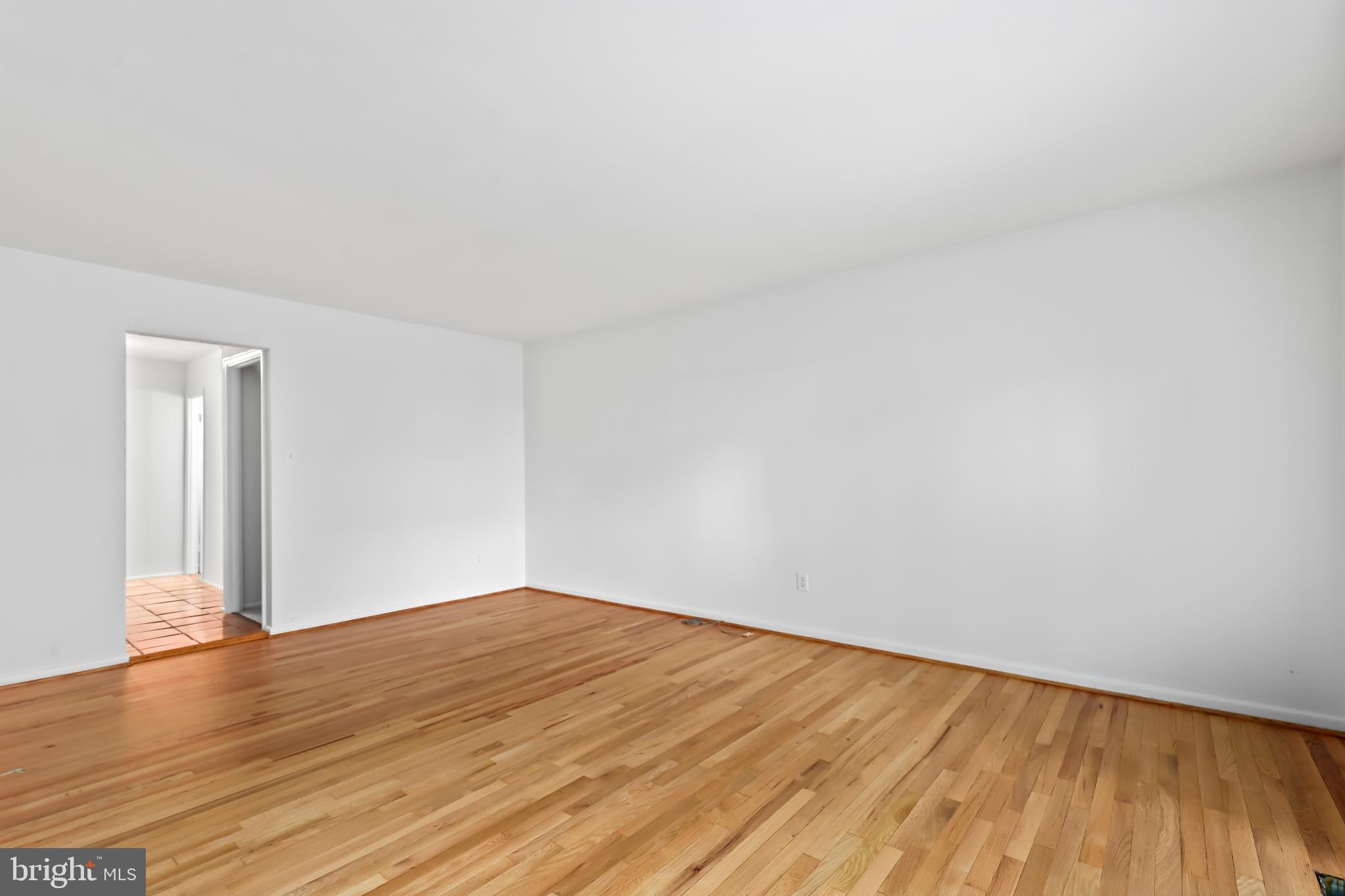 LAKE BRADDOCK - Residential