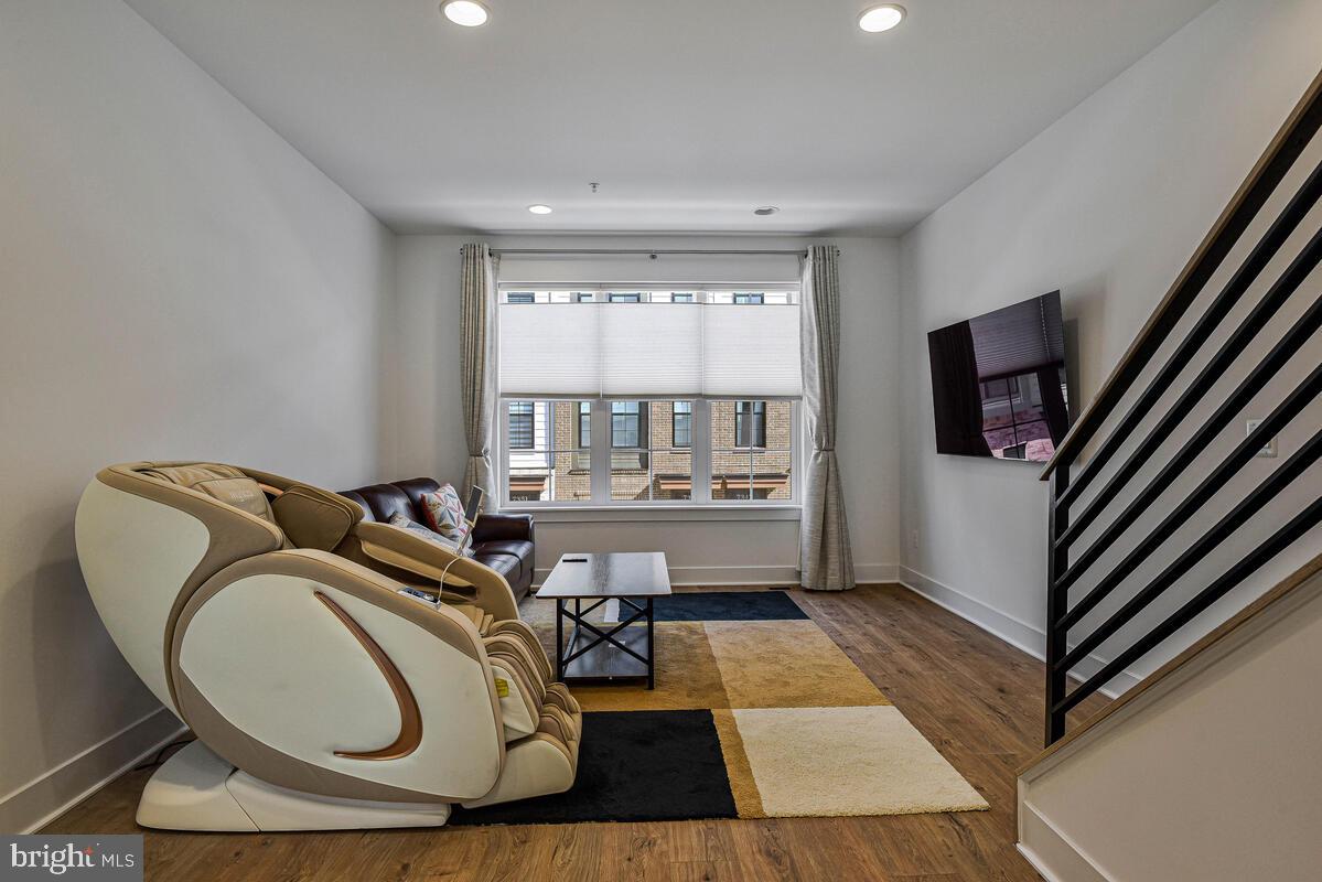 GRAHAM PARK - Residential