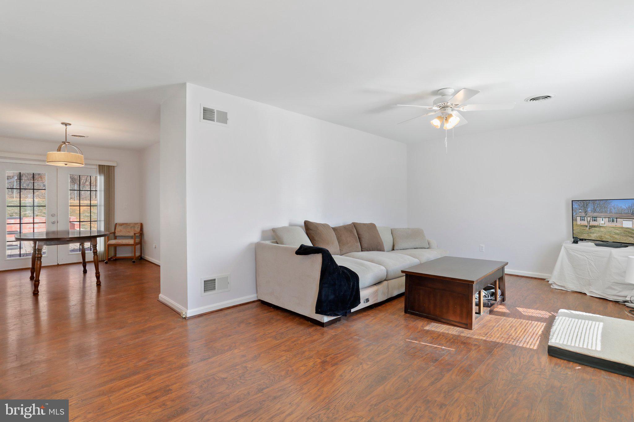 SYLVAN GROVE - Residential