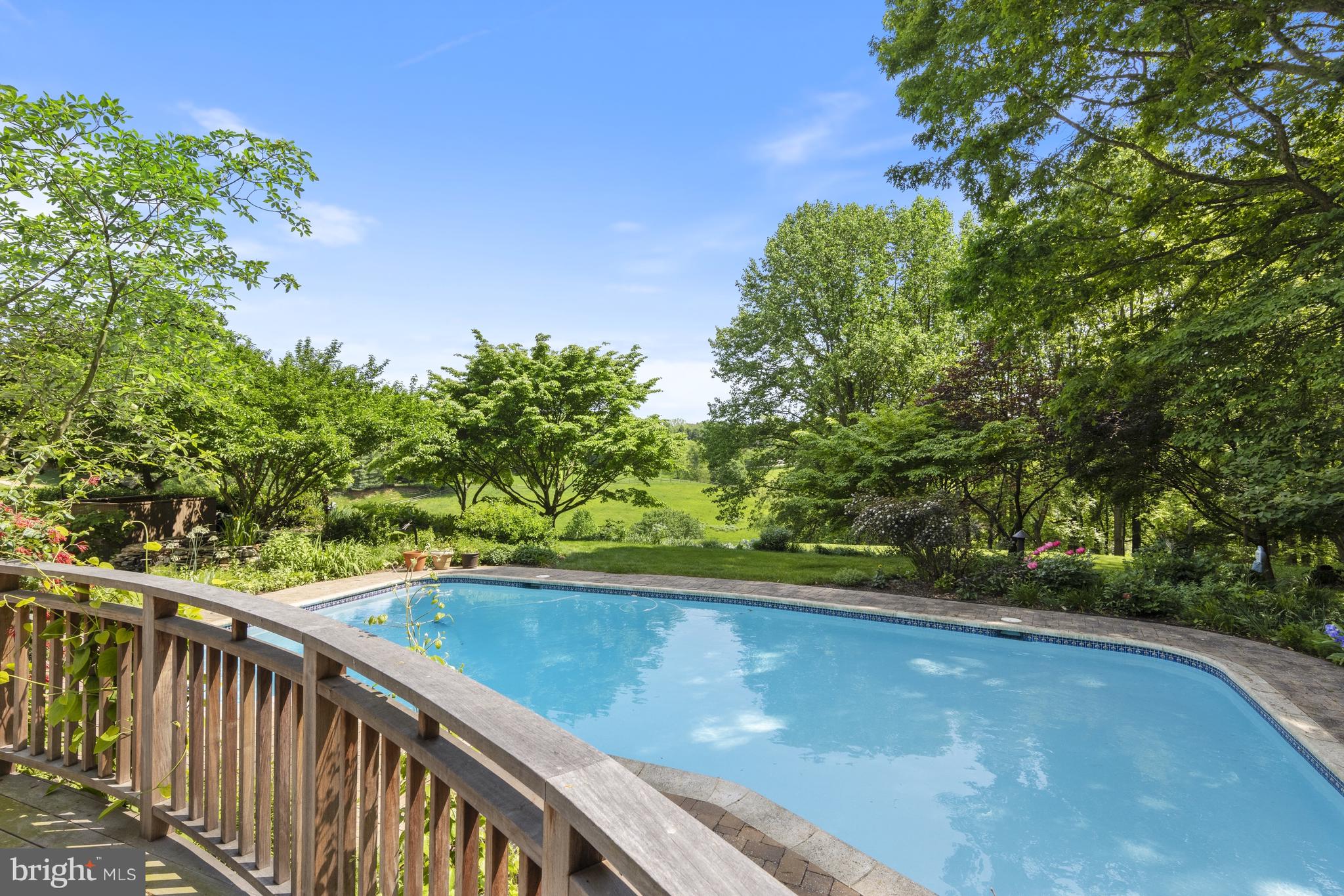 PENTLAND - Residential