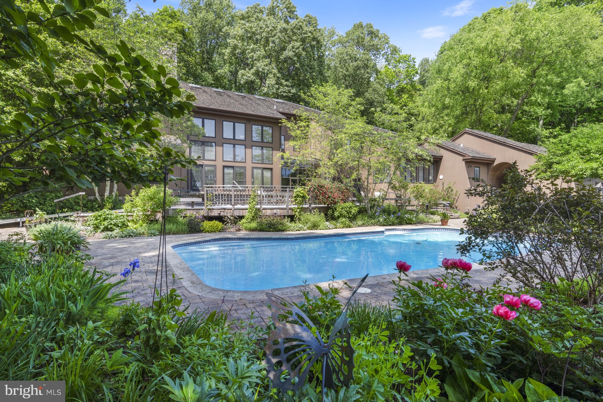 PENTLAND - Residential