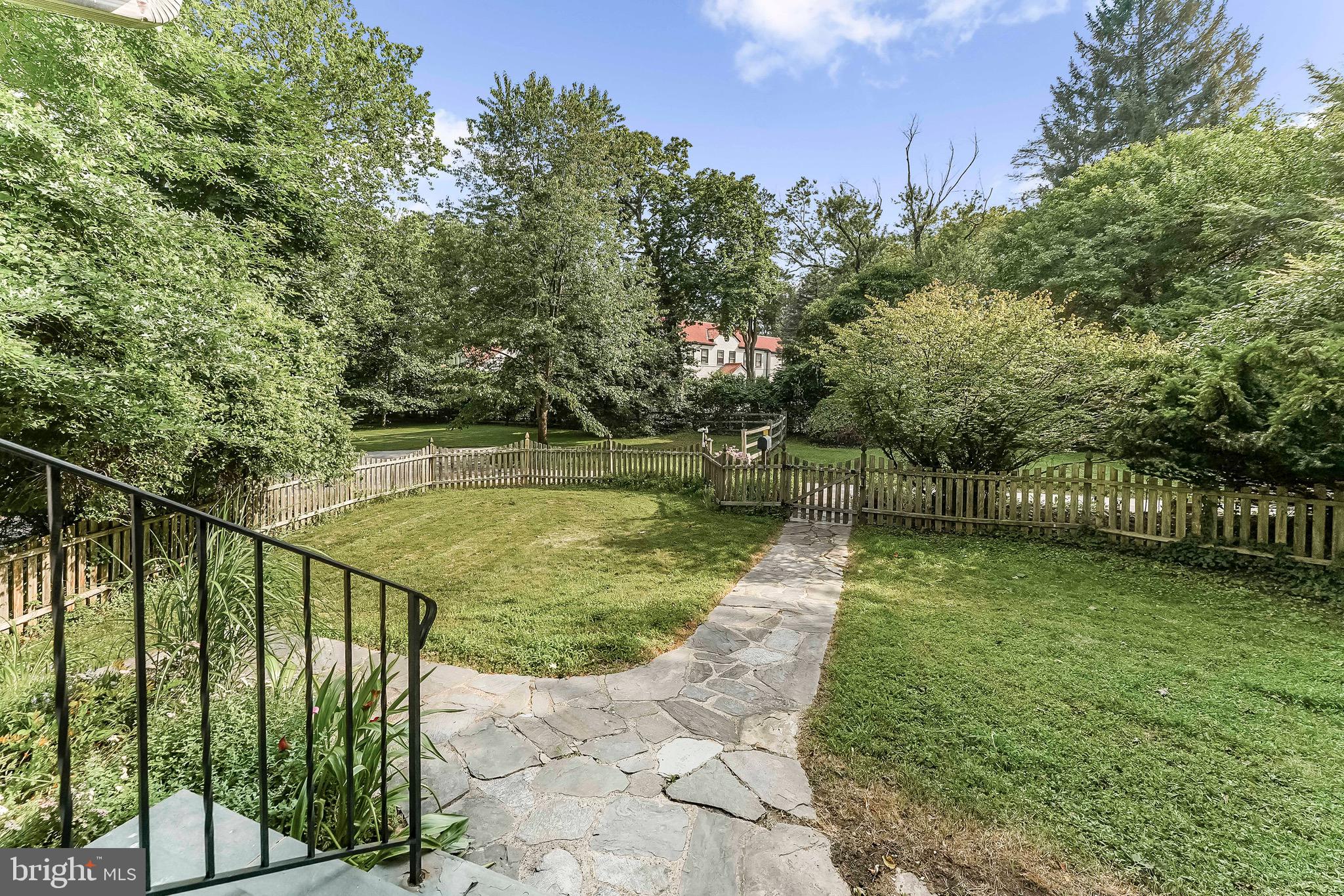 WYNNEWOOD - Residential