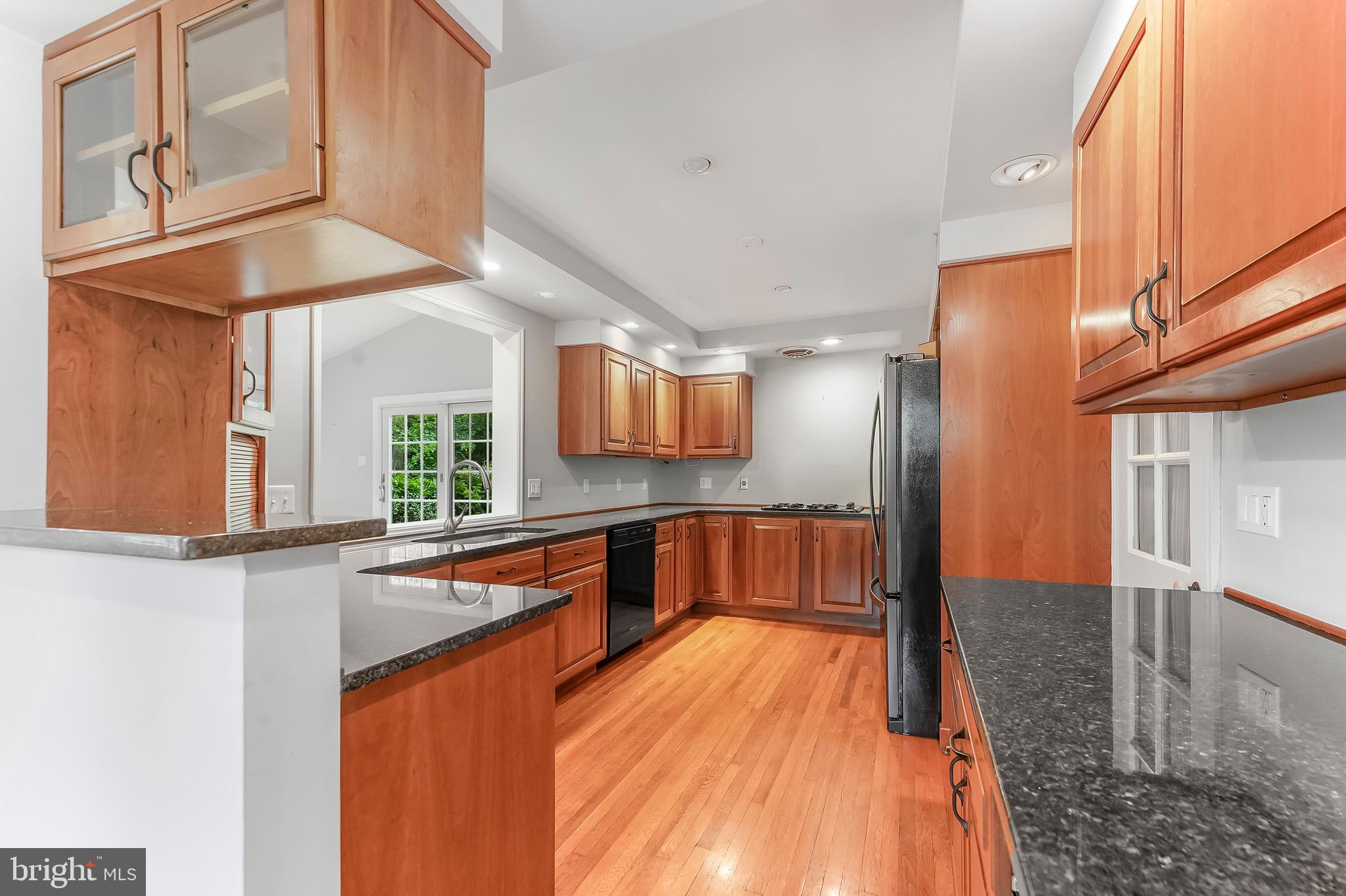 WYNNEWOOD - Residential