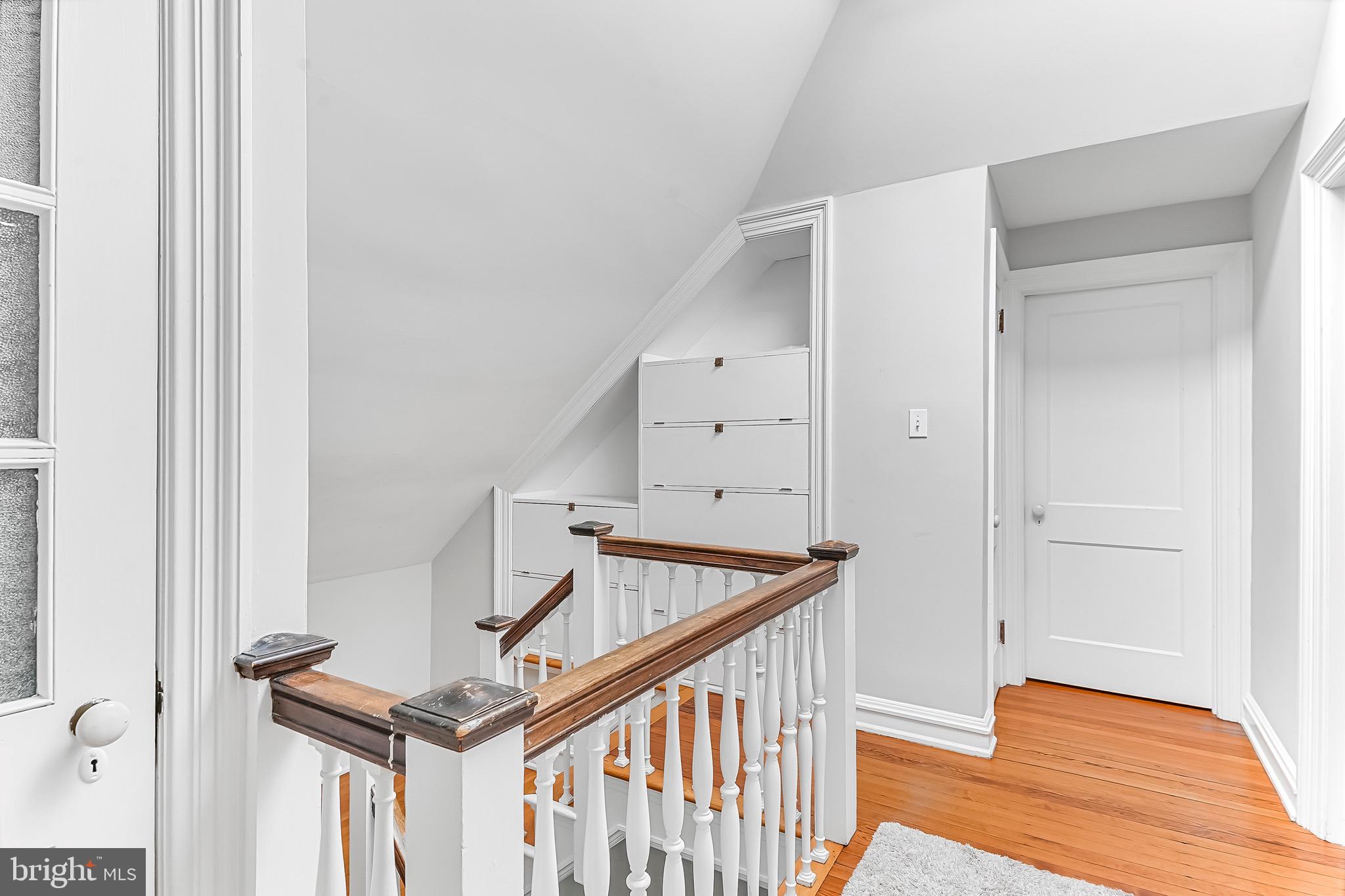 WYNNEWOOD - Residential