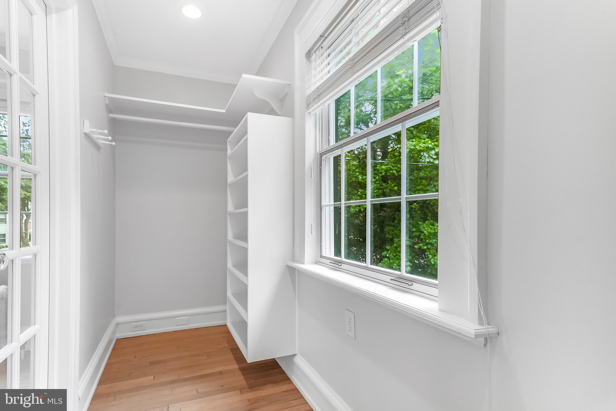 WYNNEWOOD - Residential