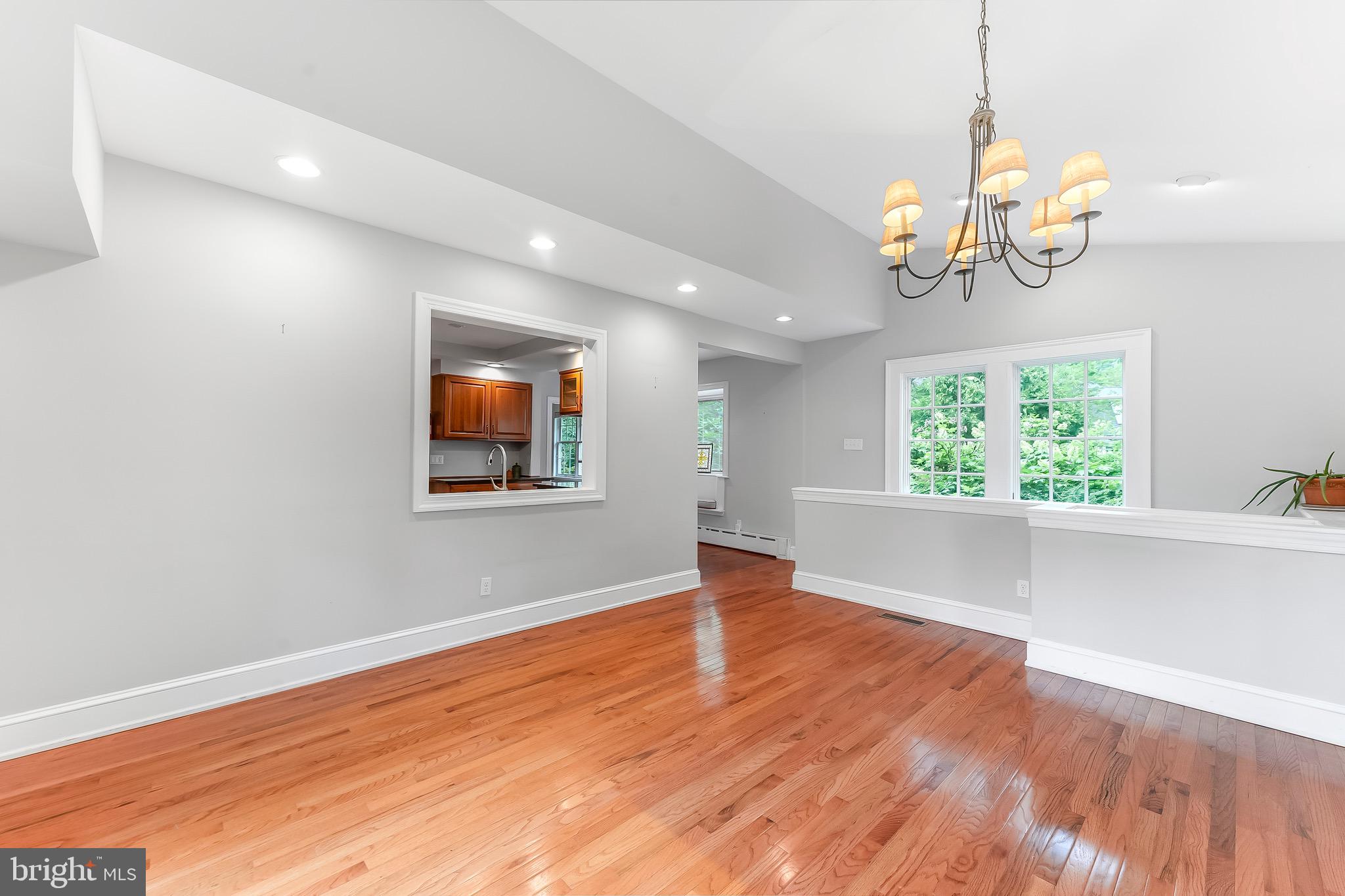 WYNNEWOOD - Residential