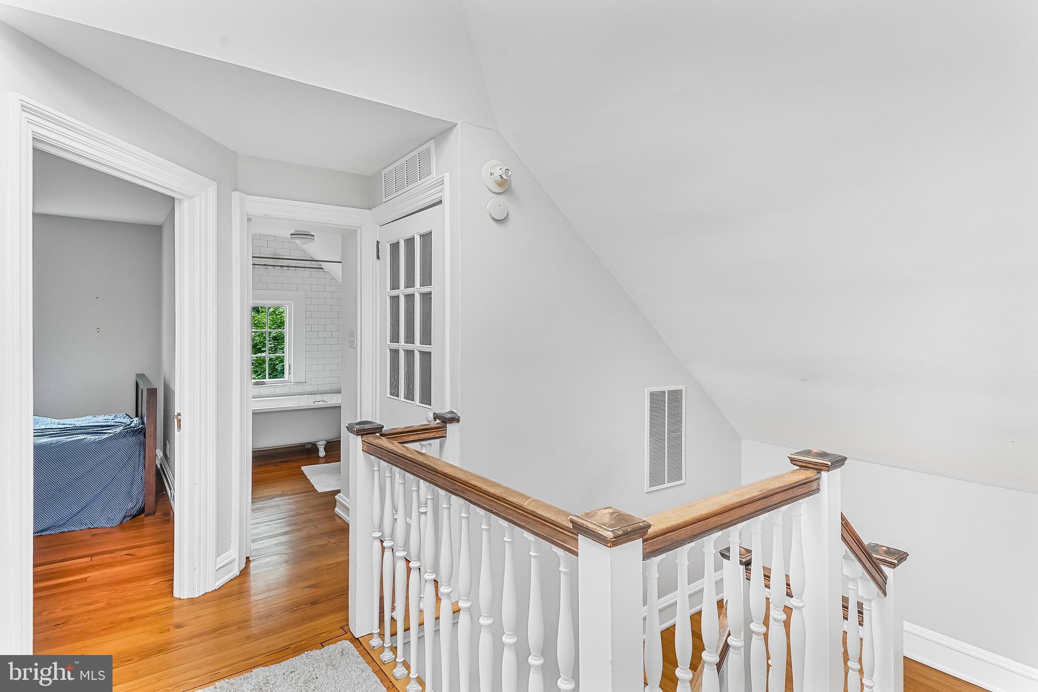 WYNNEWOOD - Residential