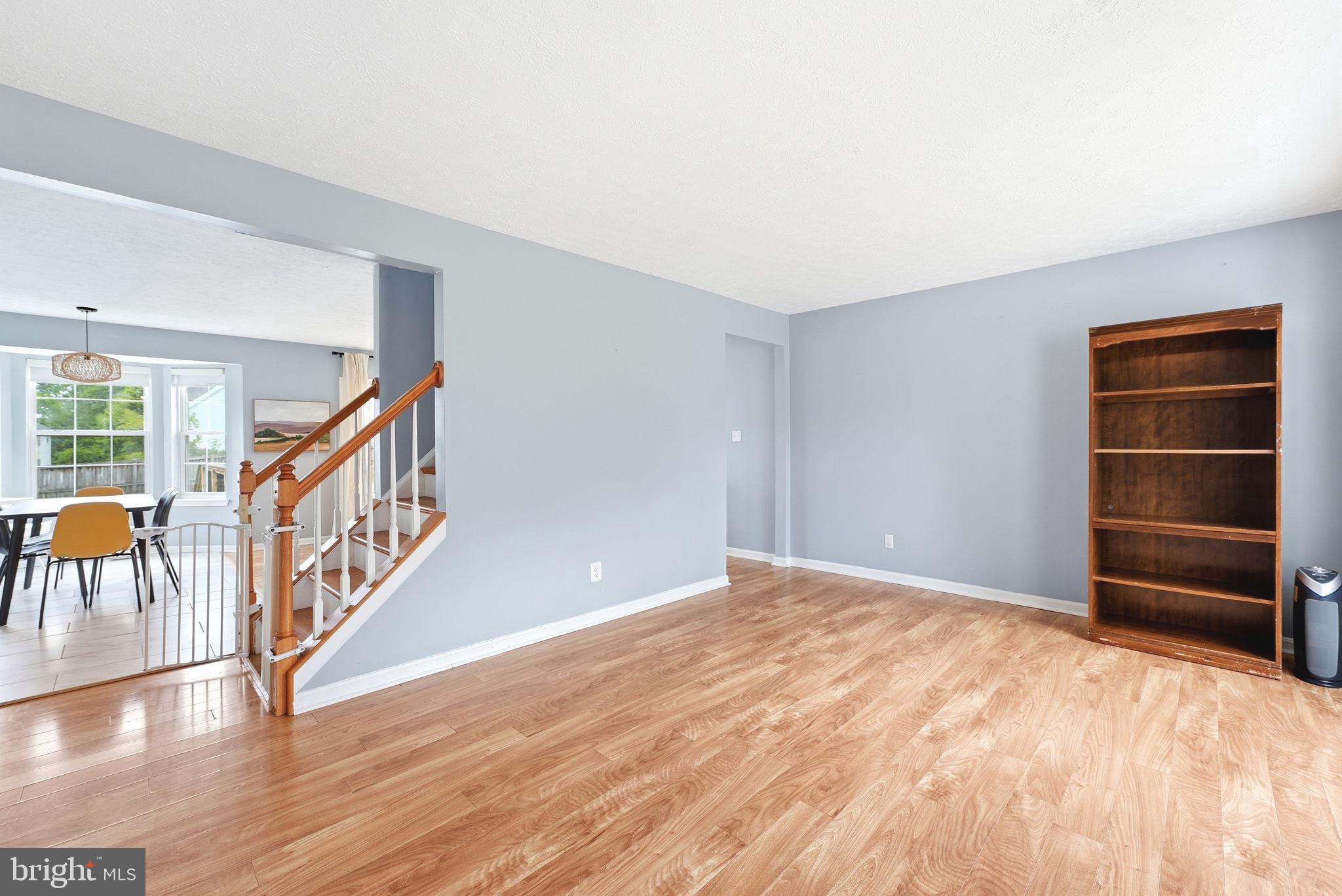 2300 WOODBERRY DRIVE