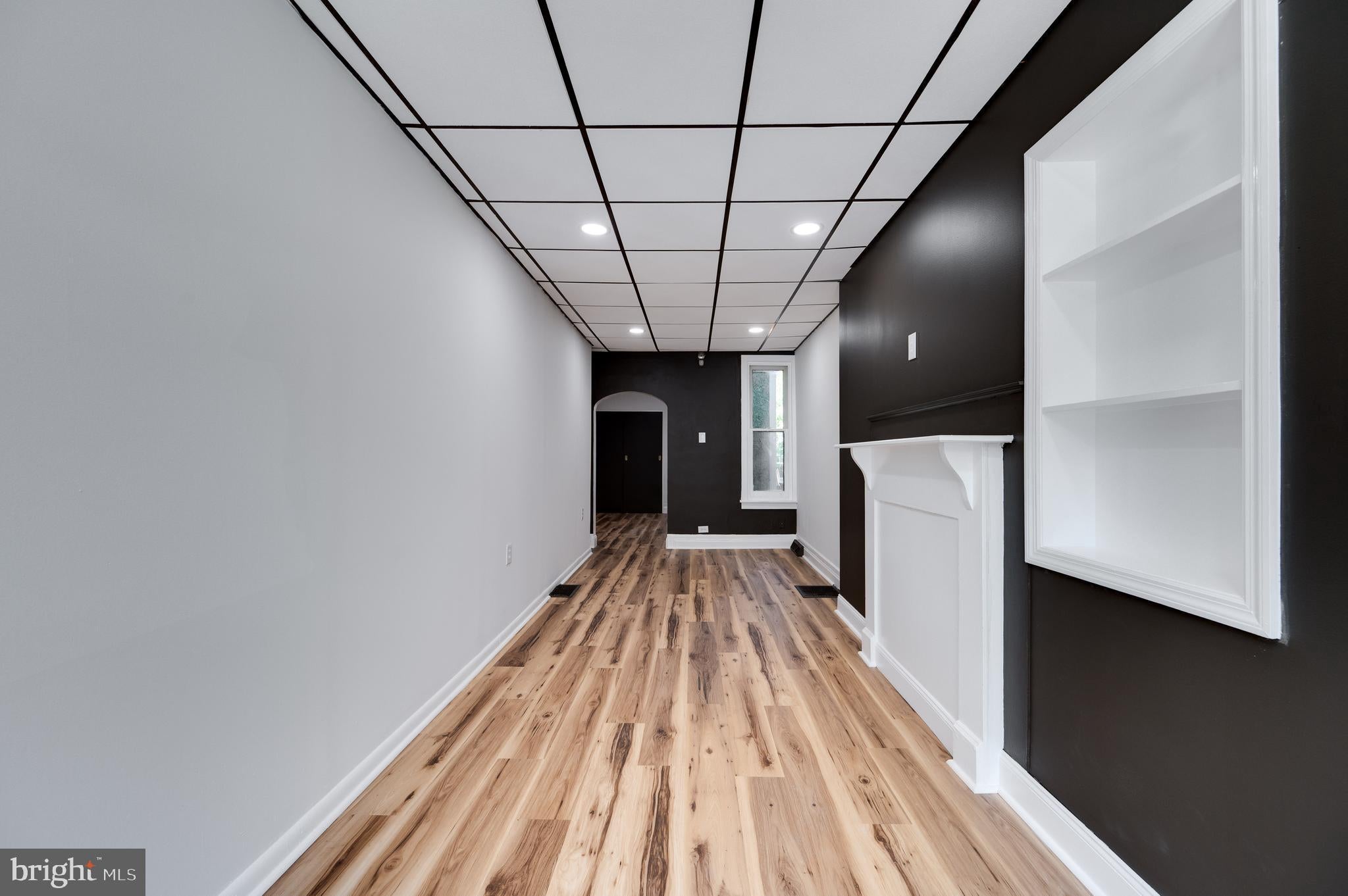 1218 LOCUST STREET
