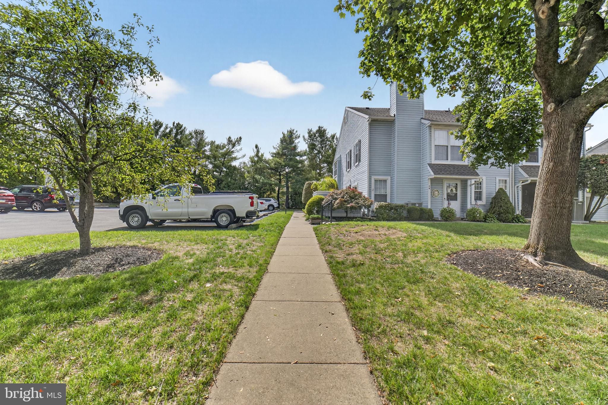 YORKSHIRE MDWS - Residential