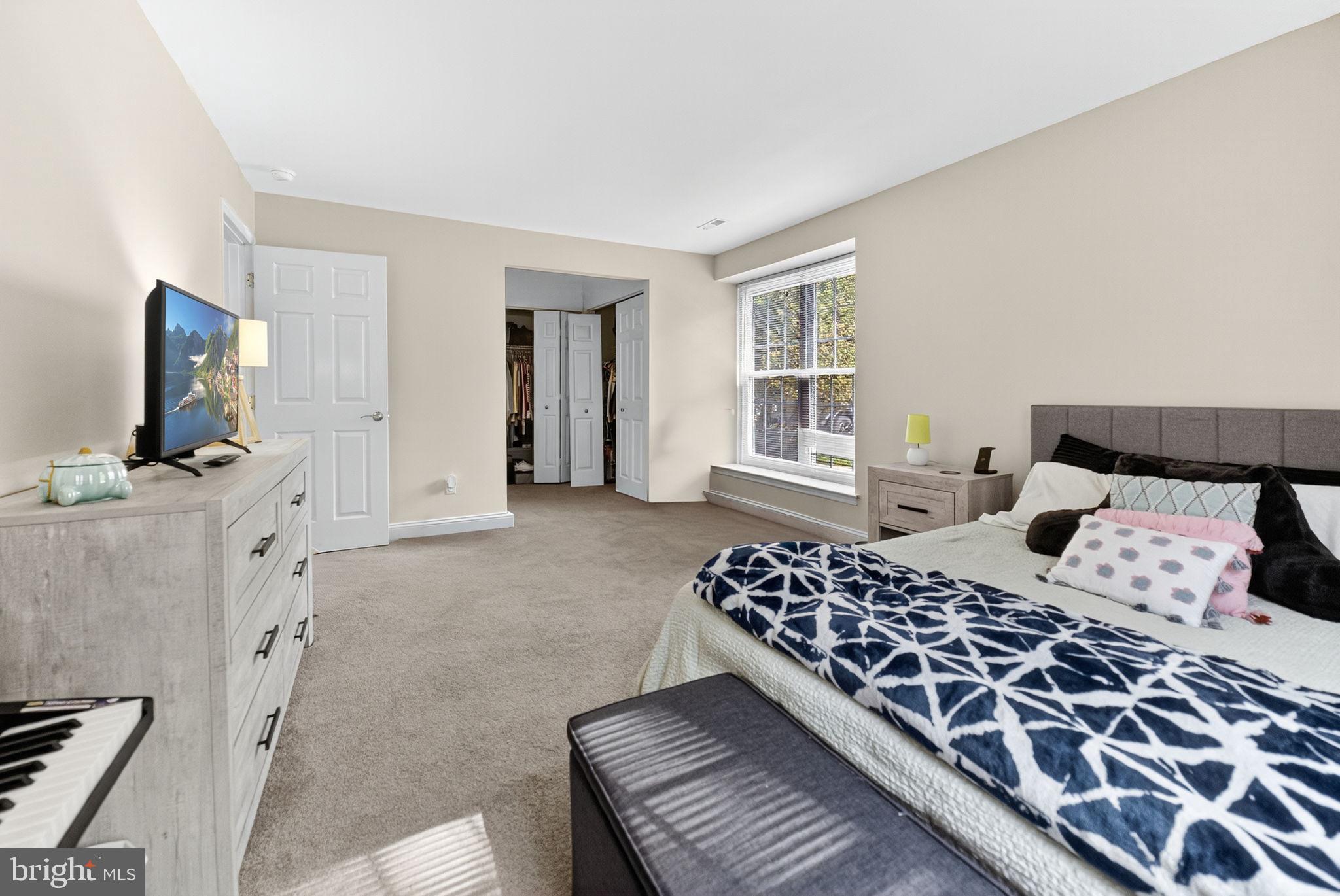 YORKSHIRE MDWS - Residential