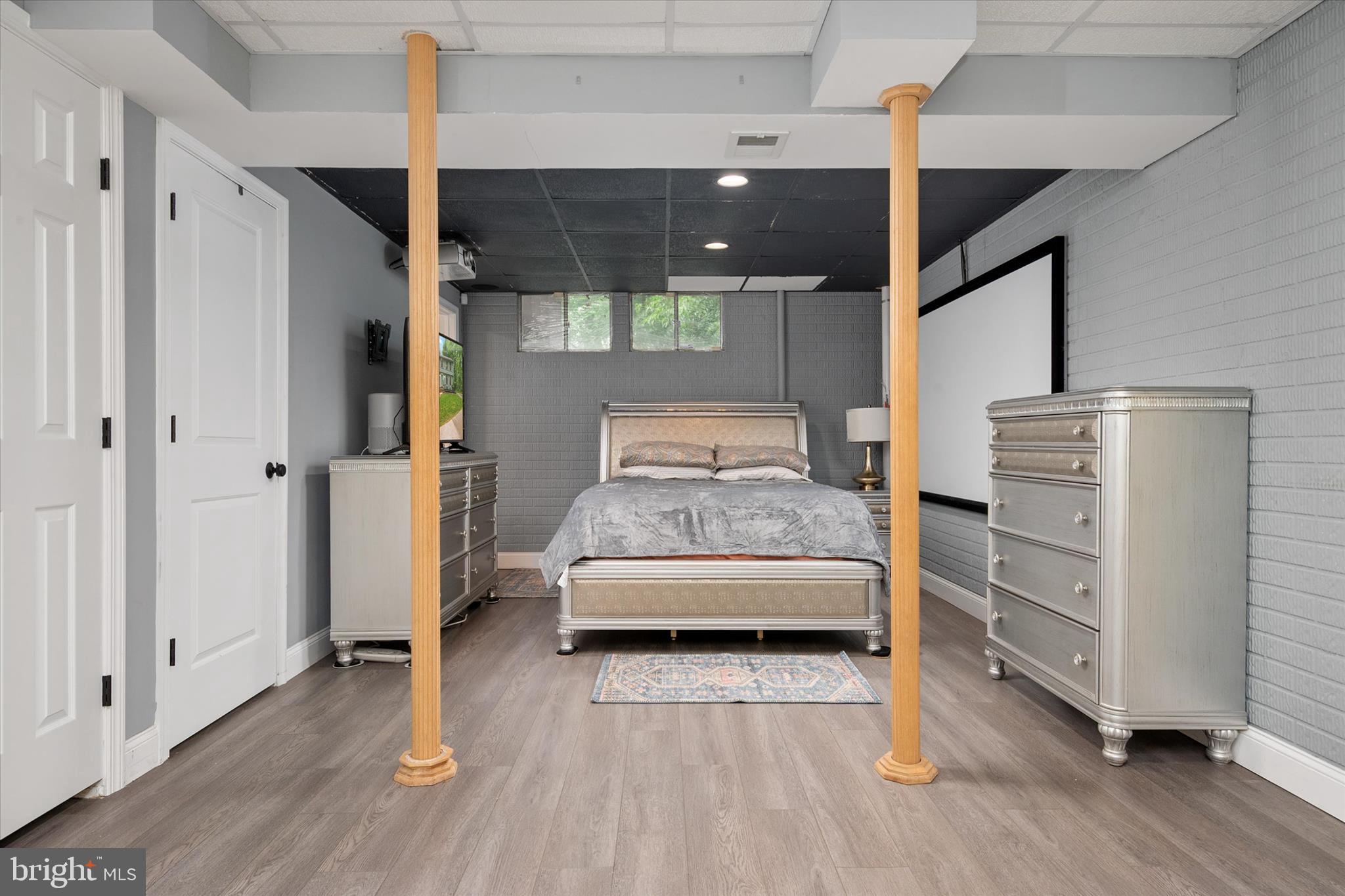 HIGHLAND - Residential