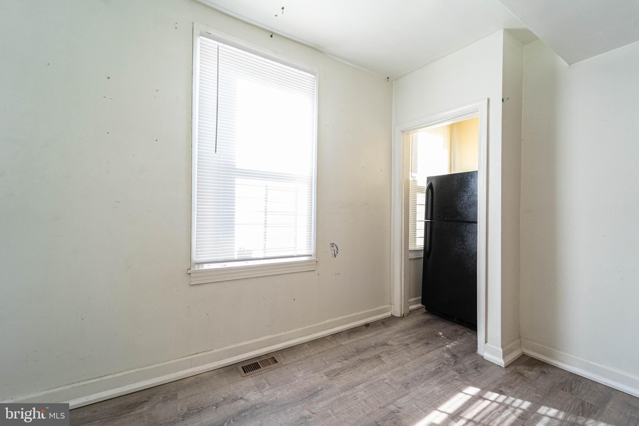 UNION SQUARE - Residential Income