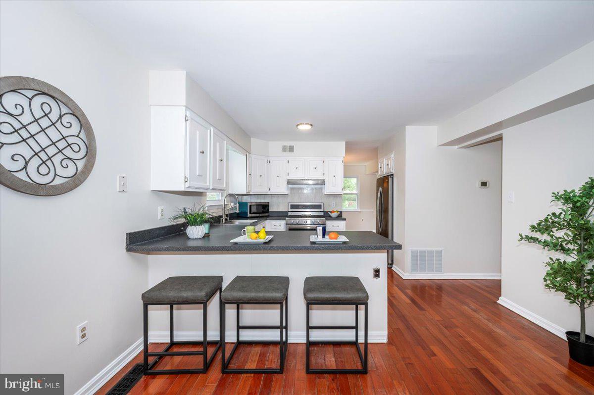 FLOWER HILL - Residential