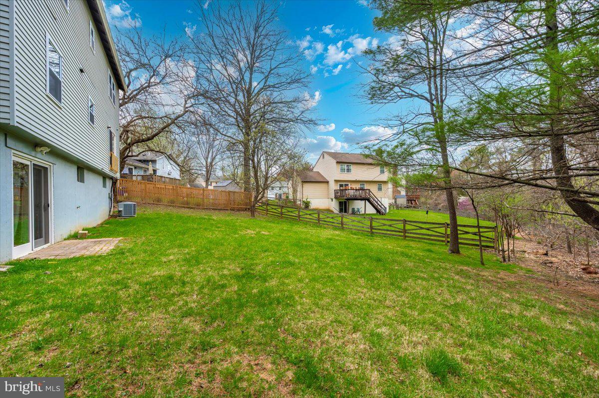 FLOWER HILL - Residential