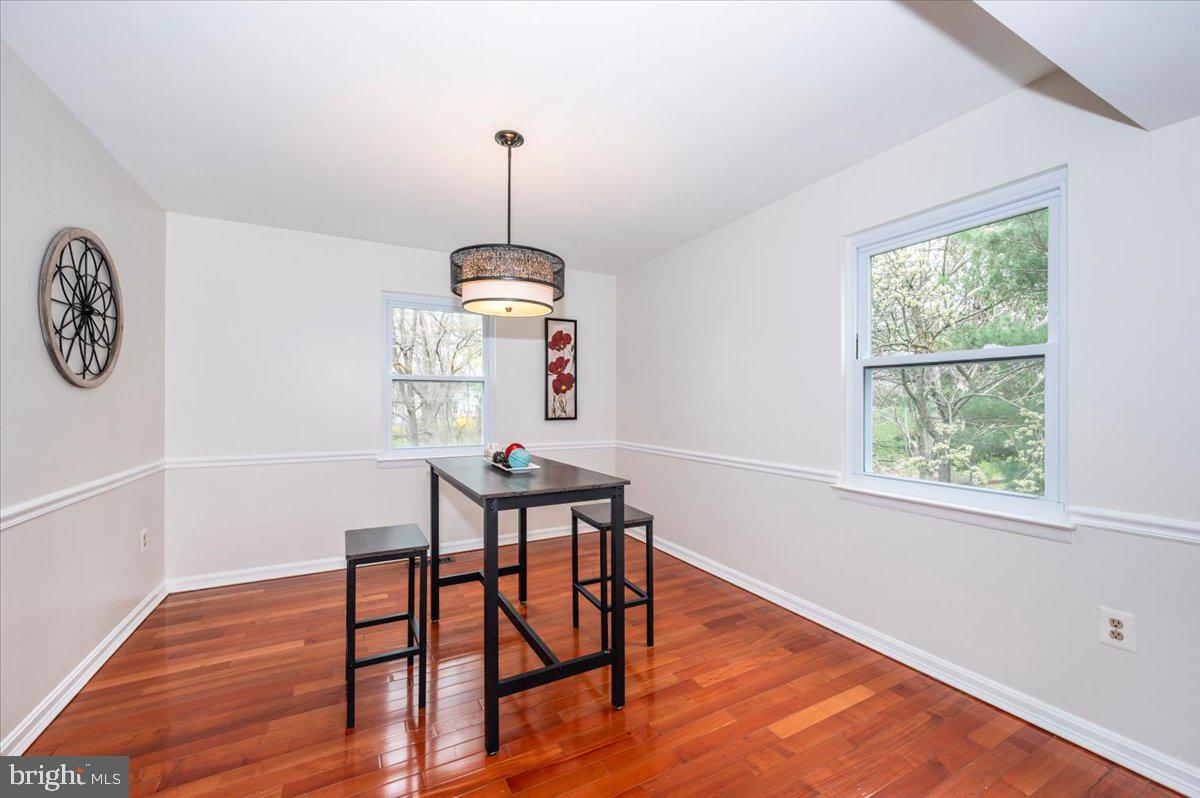 FLOWER HILL - Residential