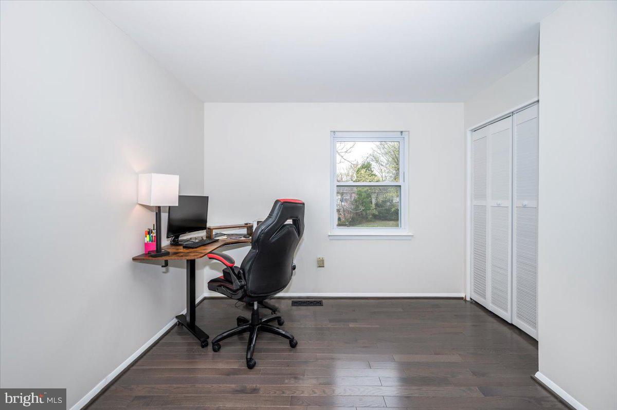 FLOWER HILL - Residential