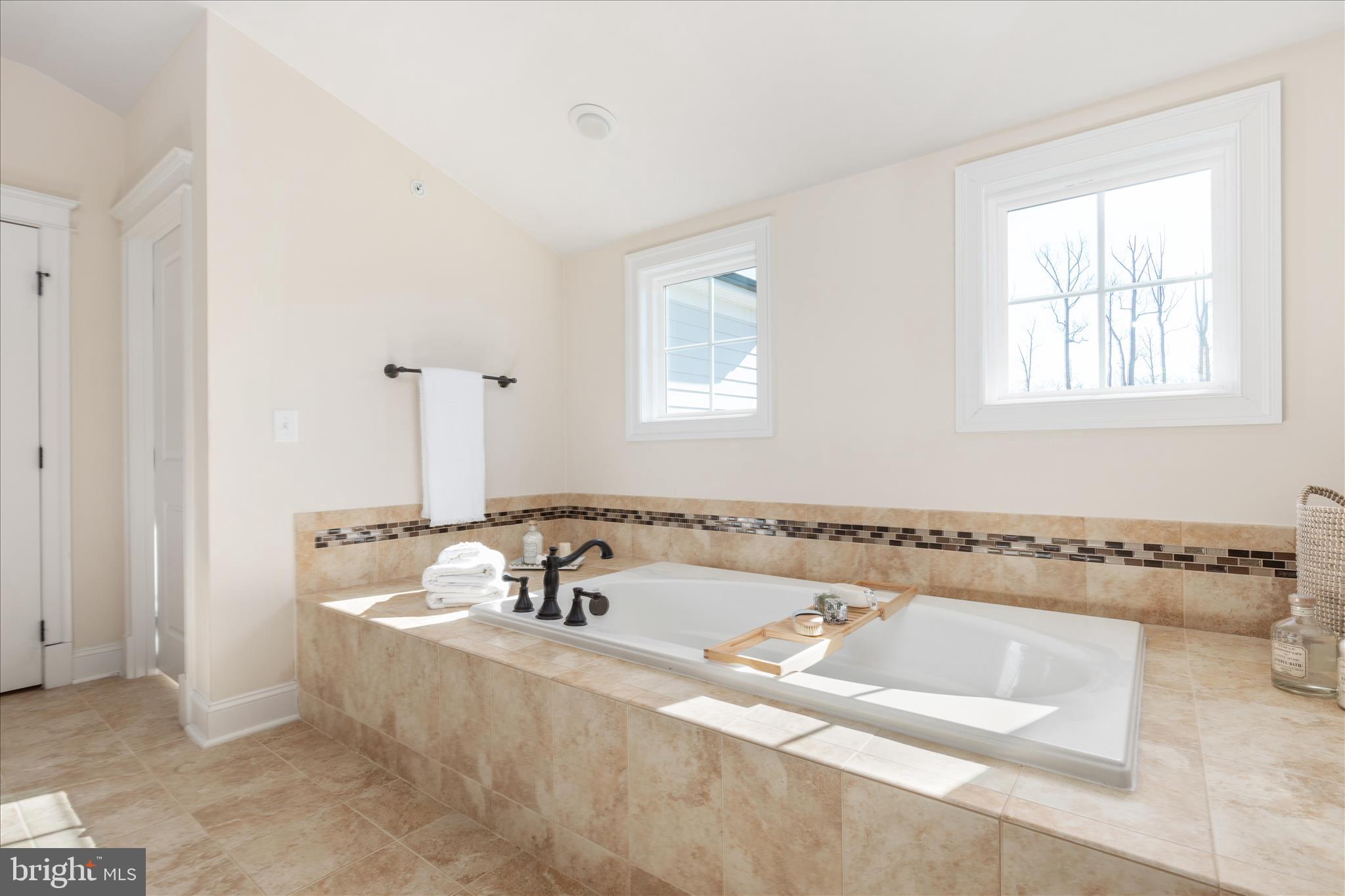 POTOMAC SHORES - Residential