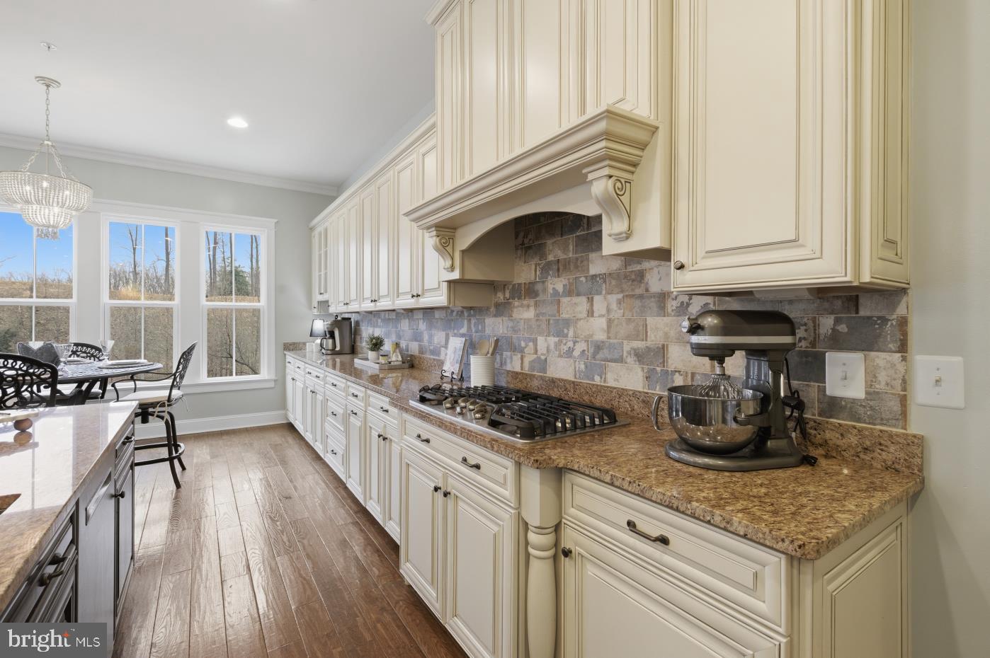 2501 POTOMAC RIVER BOULEVARD