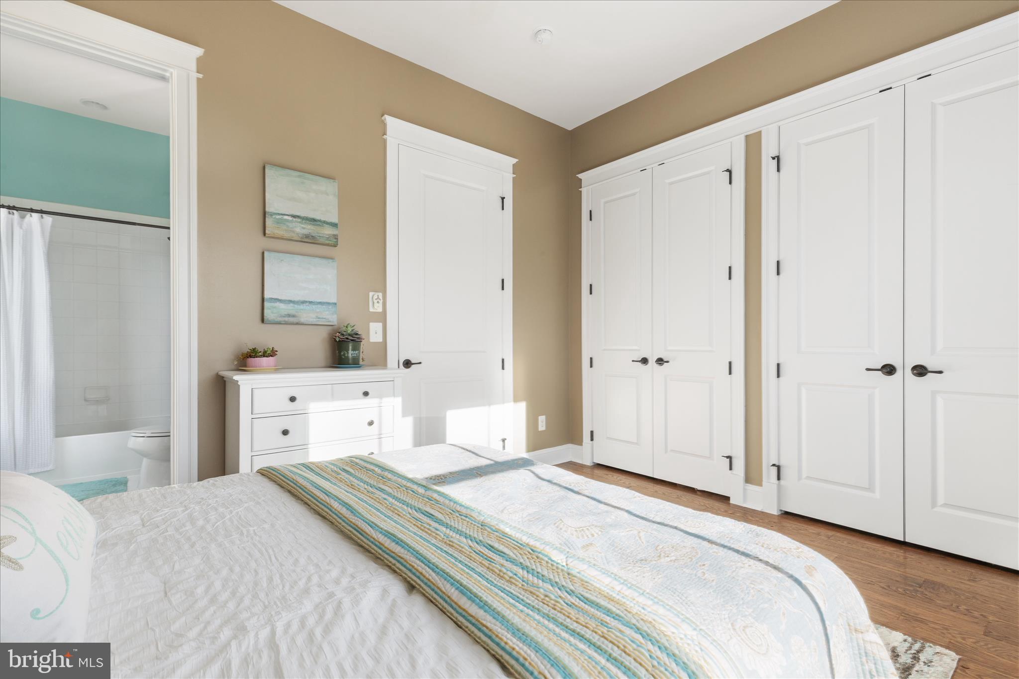 POTOMAC SHORES - Residential