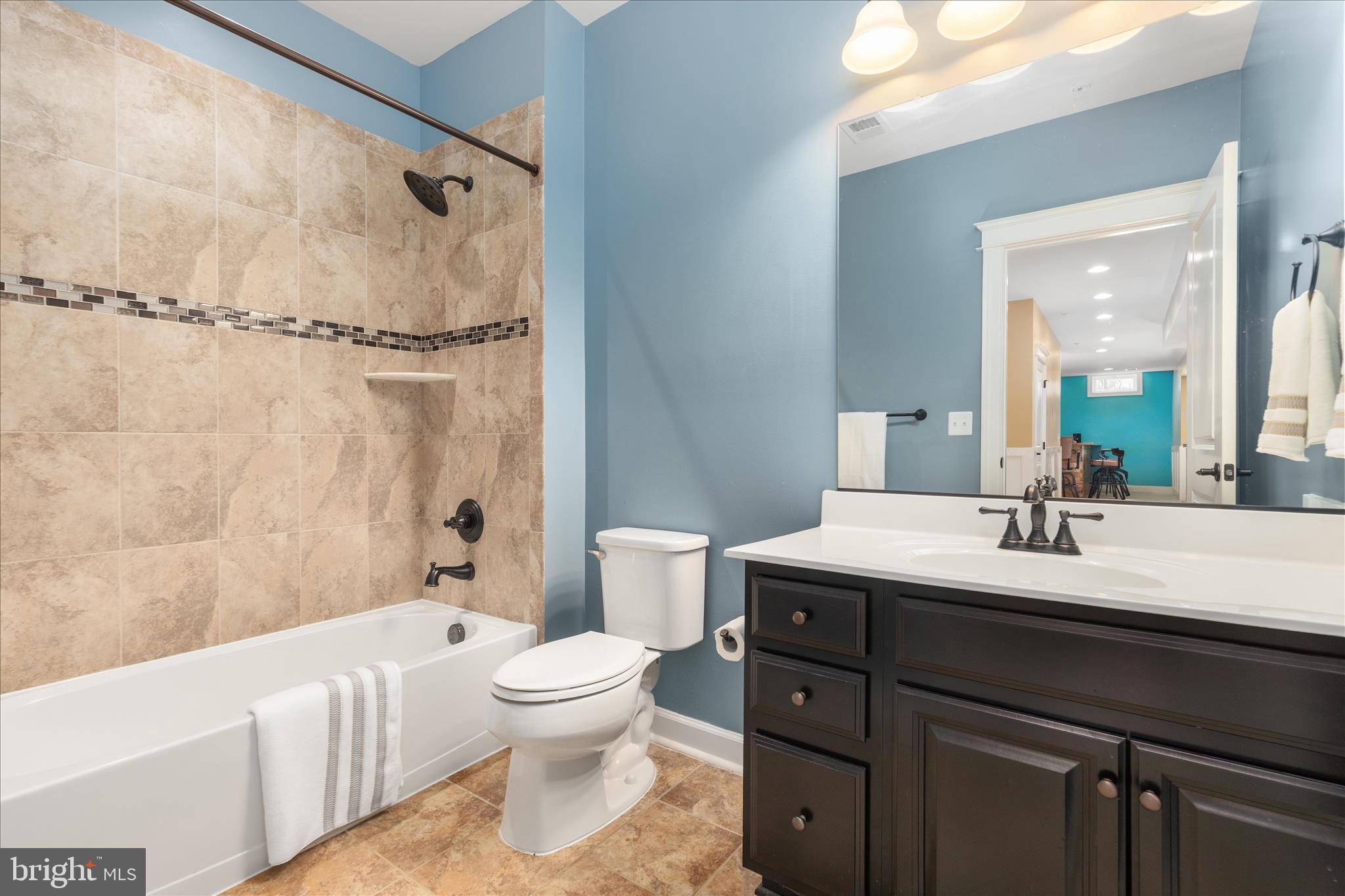 POTOMAC SHORES - Residential