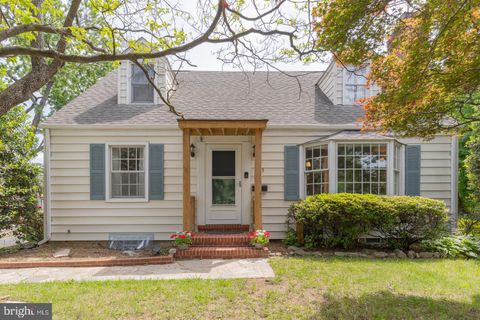 223 SYCAMORE ROAD LINTHICUM HEIGHTS MD 21090
