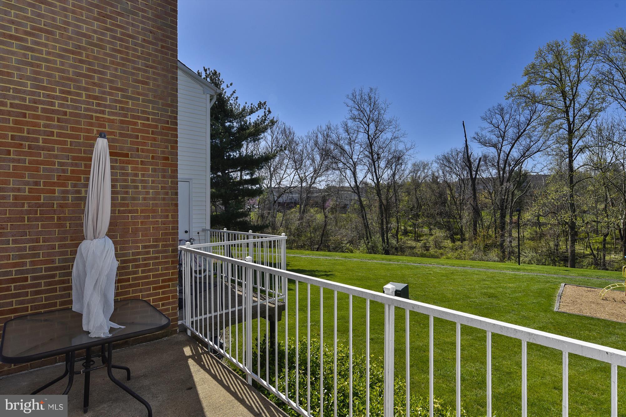 THE MEADOWS - Residential Lease