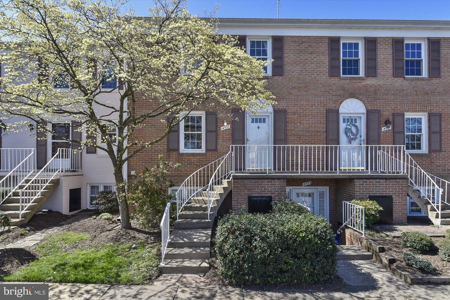 Largest 2 level Townhome in The Meadows, Only one available on 4/18, Fantastic Price-$1,650/mo., 1,302 sf, 3 BR, 2.5 BA, Only pay Electric & Internet/TV, Fios available, Lovely unit, Best location backing to open space for Views & Privacy, Balcony, Wood Look Laminate flooring, Spacious rms, Washer/Dryer on top floor, Sorry, no pets. Avail 4/18, A must to see. #641 Bus to Vienna Metro, Park in #57