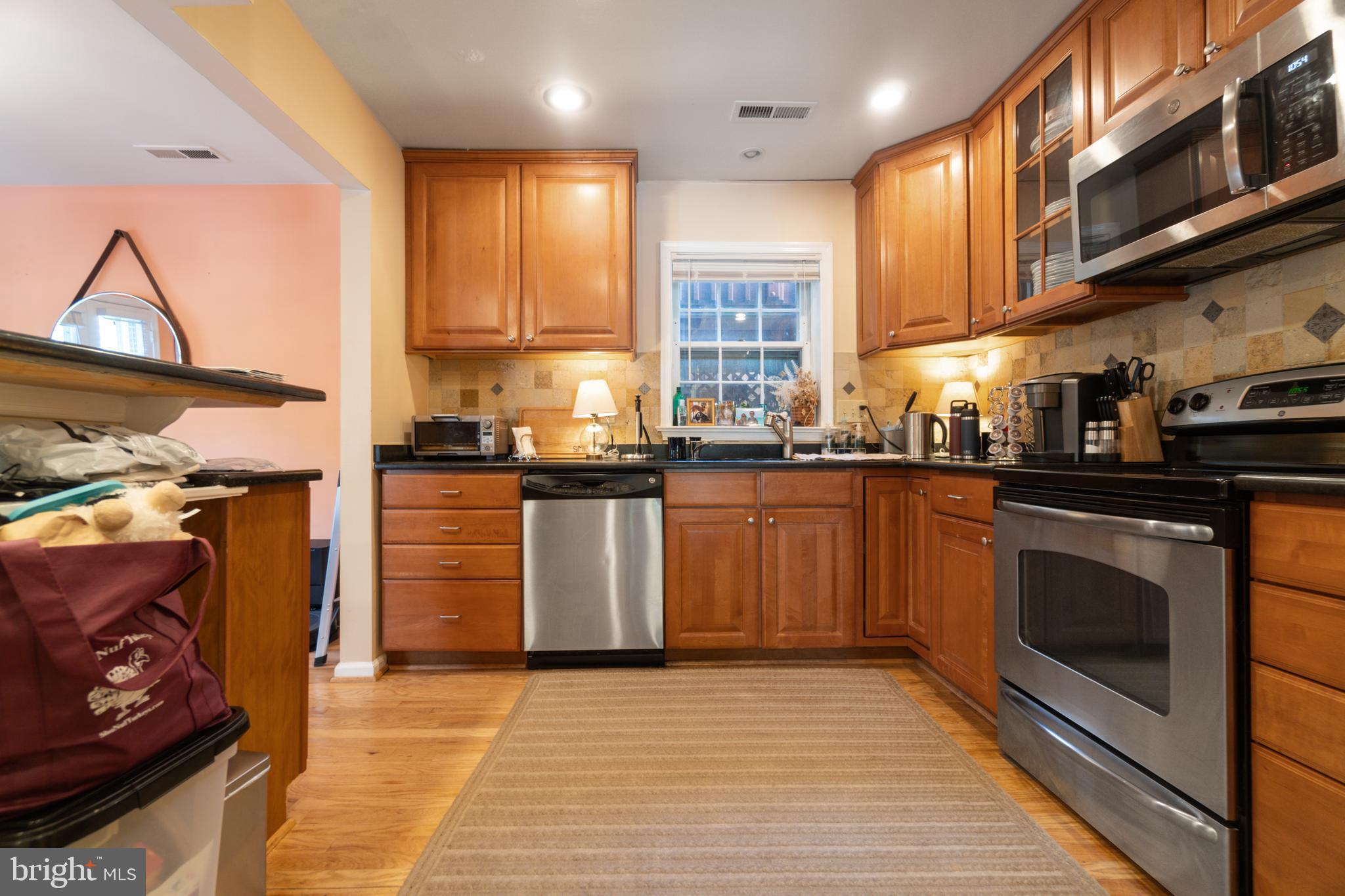 4852 BRADLEY BOULEVARD 224