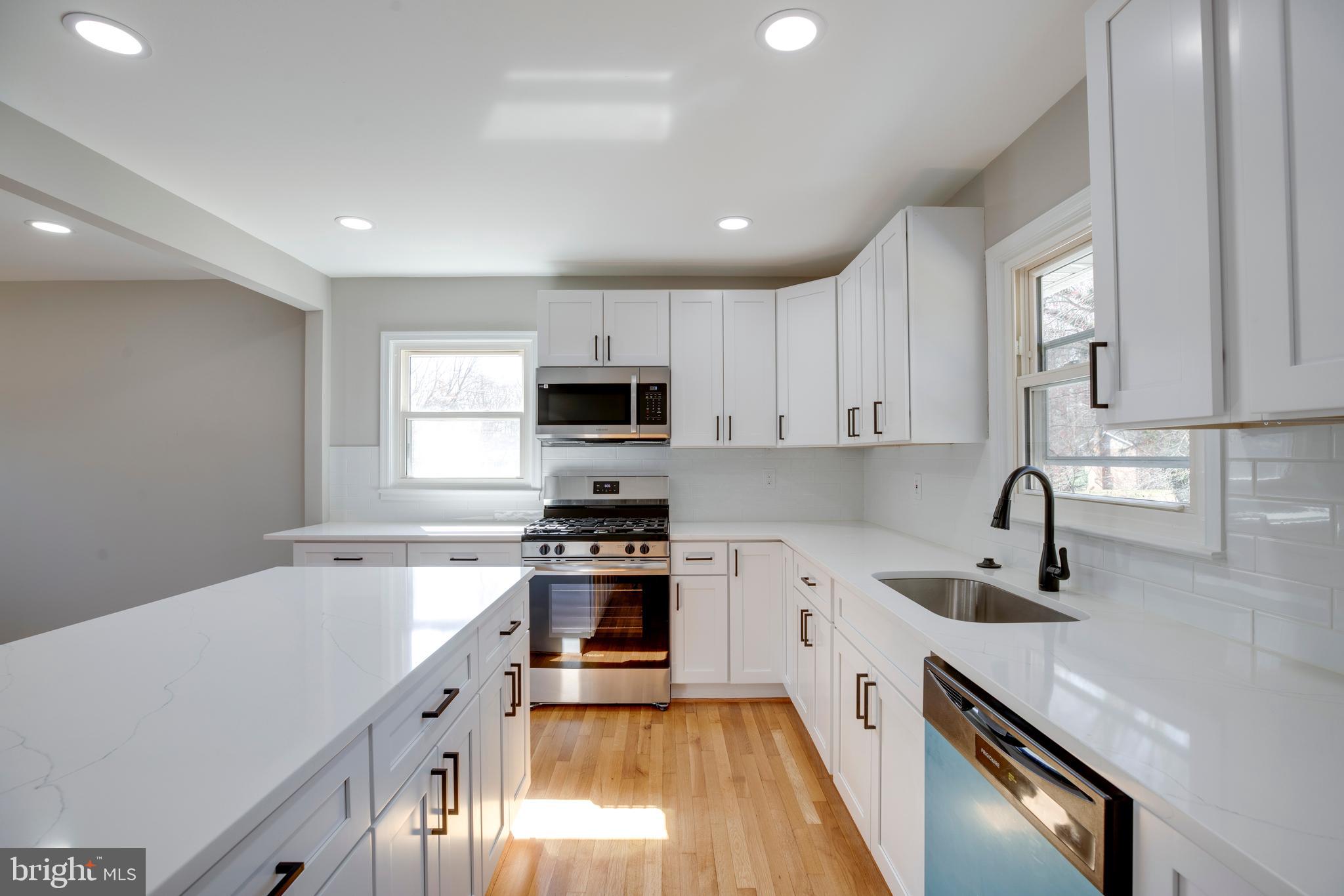 DALE CITY - Residential Lease