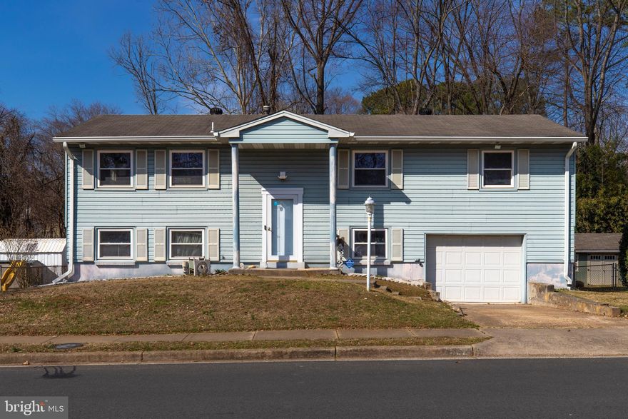 Fully remodeled single-family home at 4352 Granby Rd, Woodbridge, VA 22193. This home features 4 bedrooms and 2 bathrooms upstairs, with an additional bedroom and bathroom in the basement. Enjoy the convenience of a 1-car garage with extra storage and a room at the back. The home offers walk-in closets and is incredibly spacious throughout. Plus, there's a driveway, ample street parking, and the garage for added convenience.