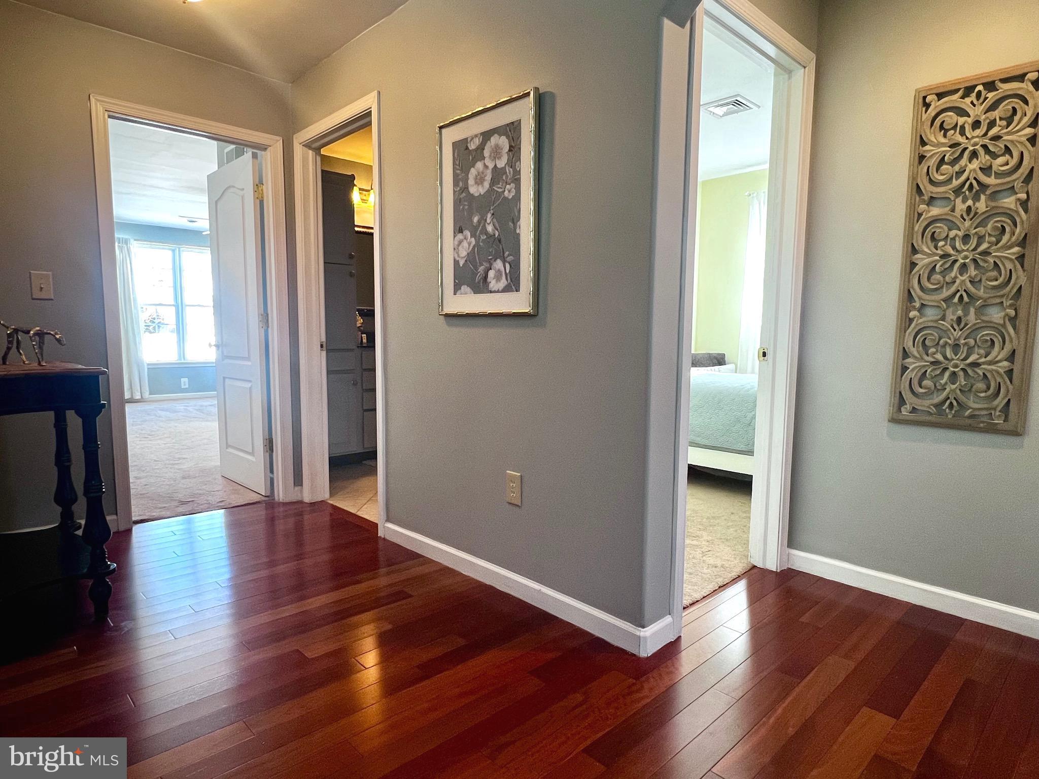 GLENN ACRES - Residential