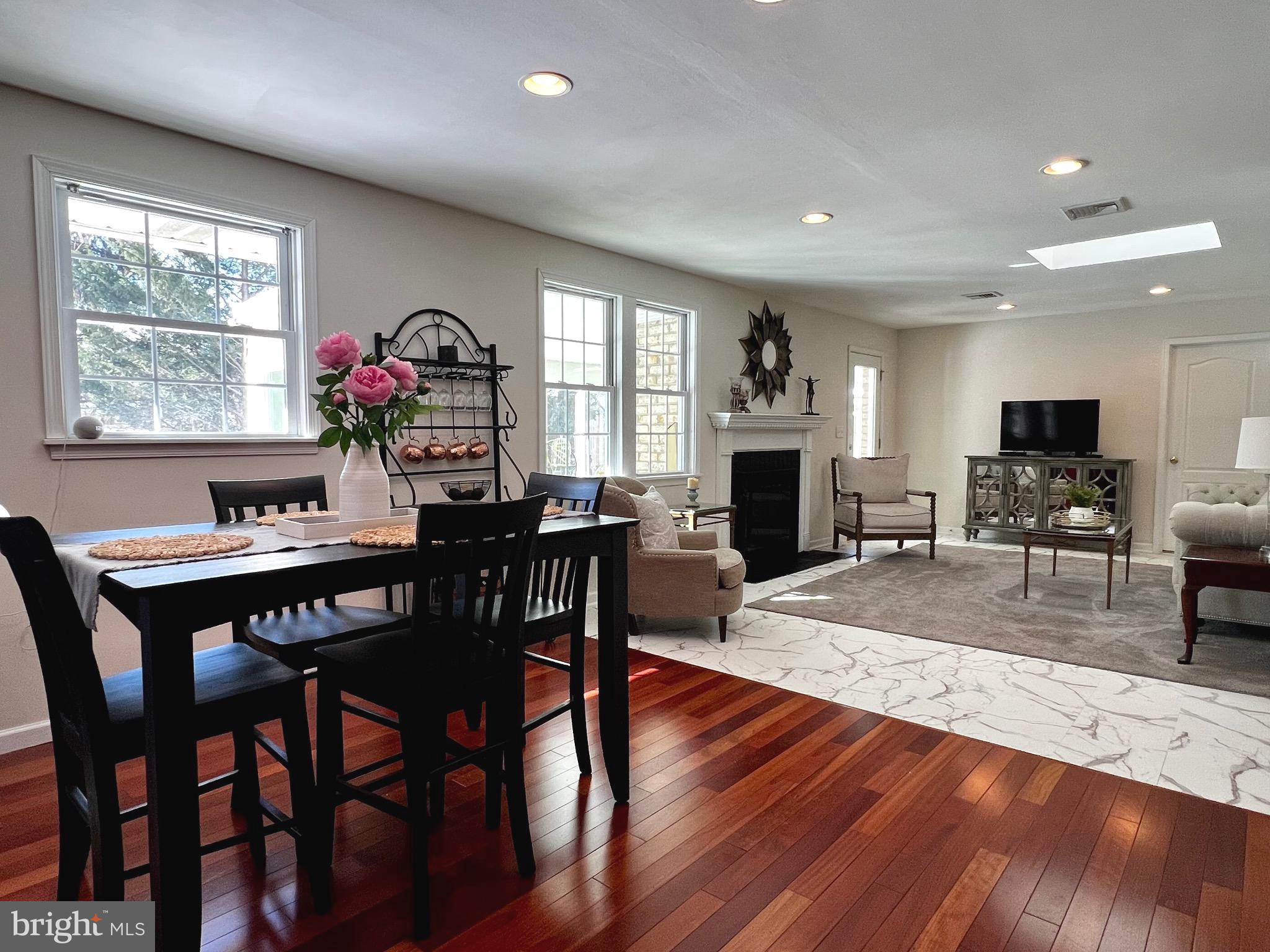 GLENN ACRES - Residential