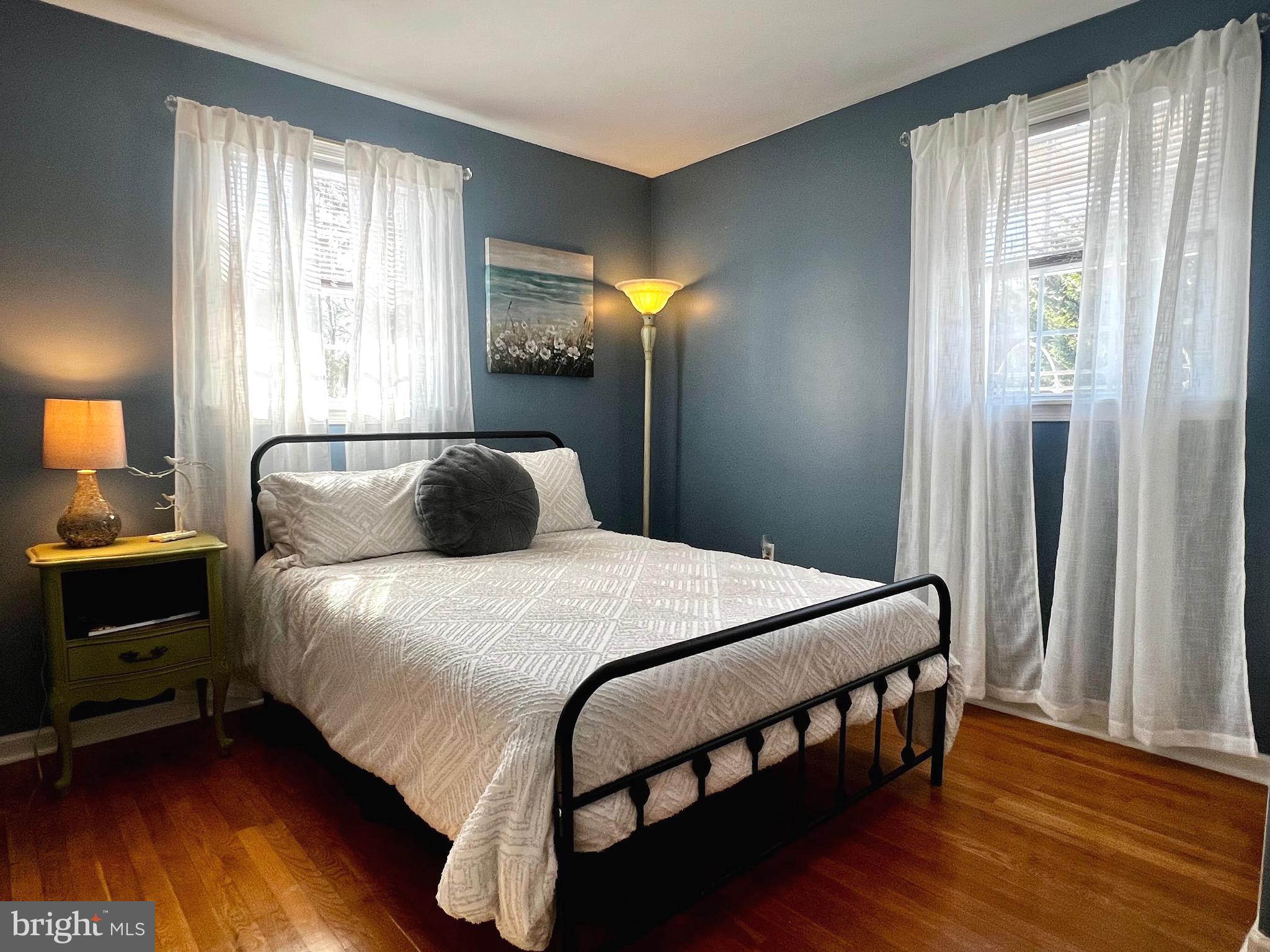 GLENN ACRES - Residential