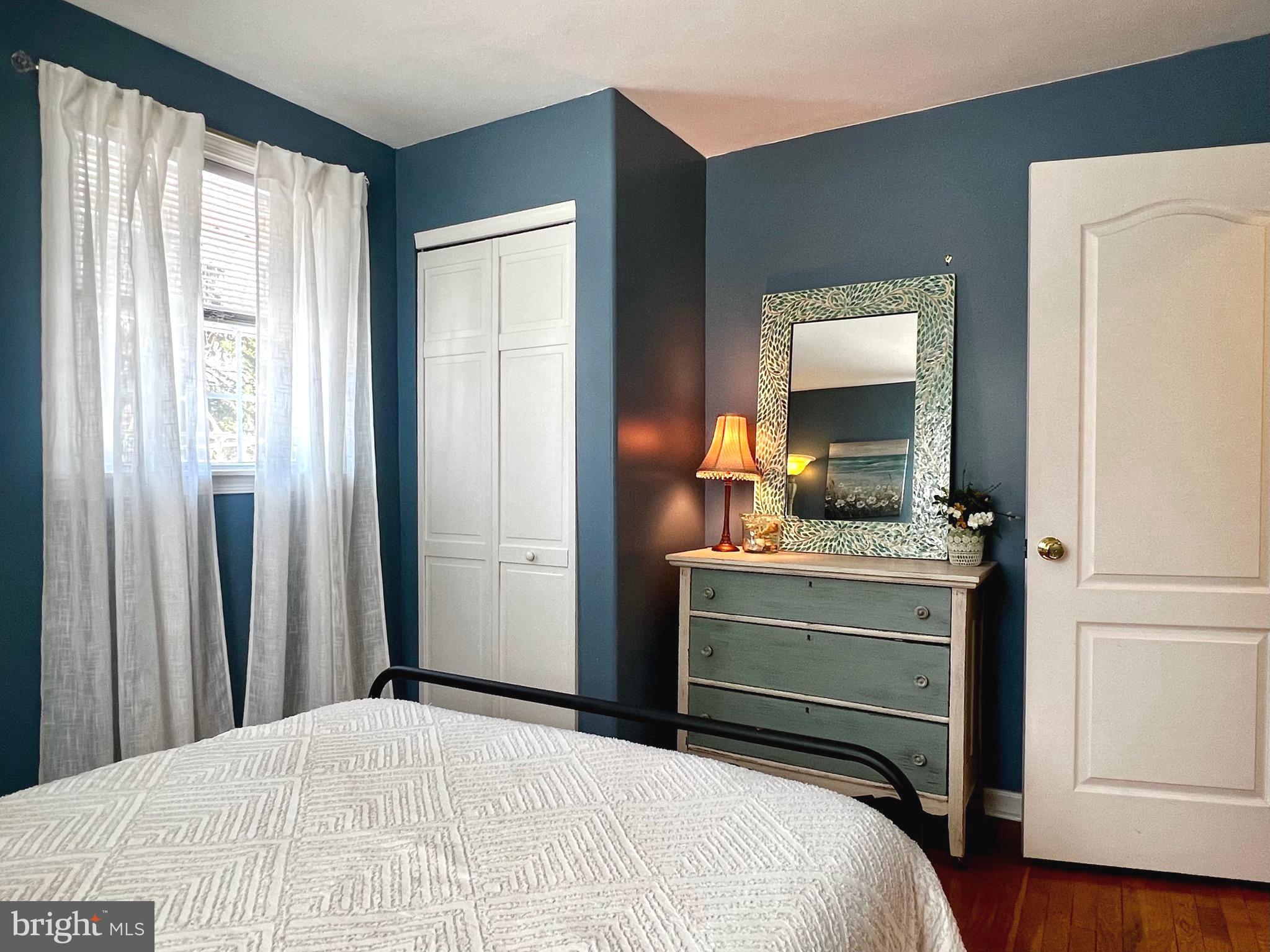 GLENN ACRES - Residential