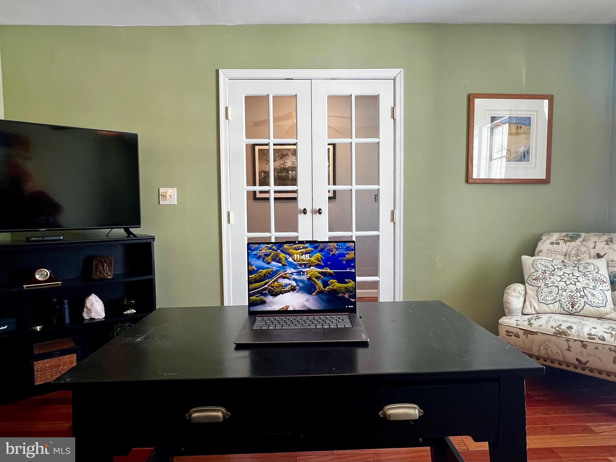 GLENN ACRES - Residential