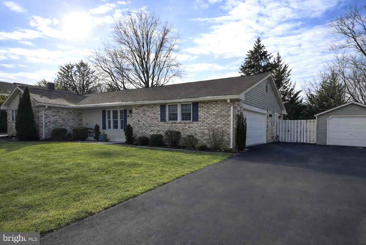 GLENN ACRES - Residential