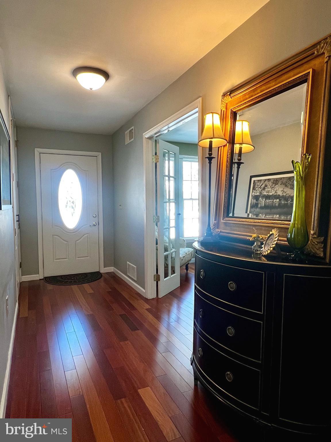 GLENN ACRES - Residential