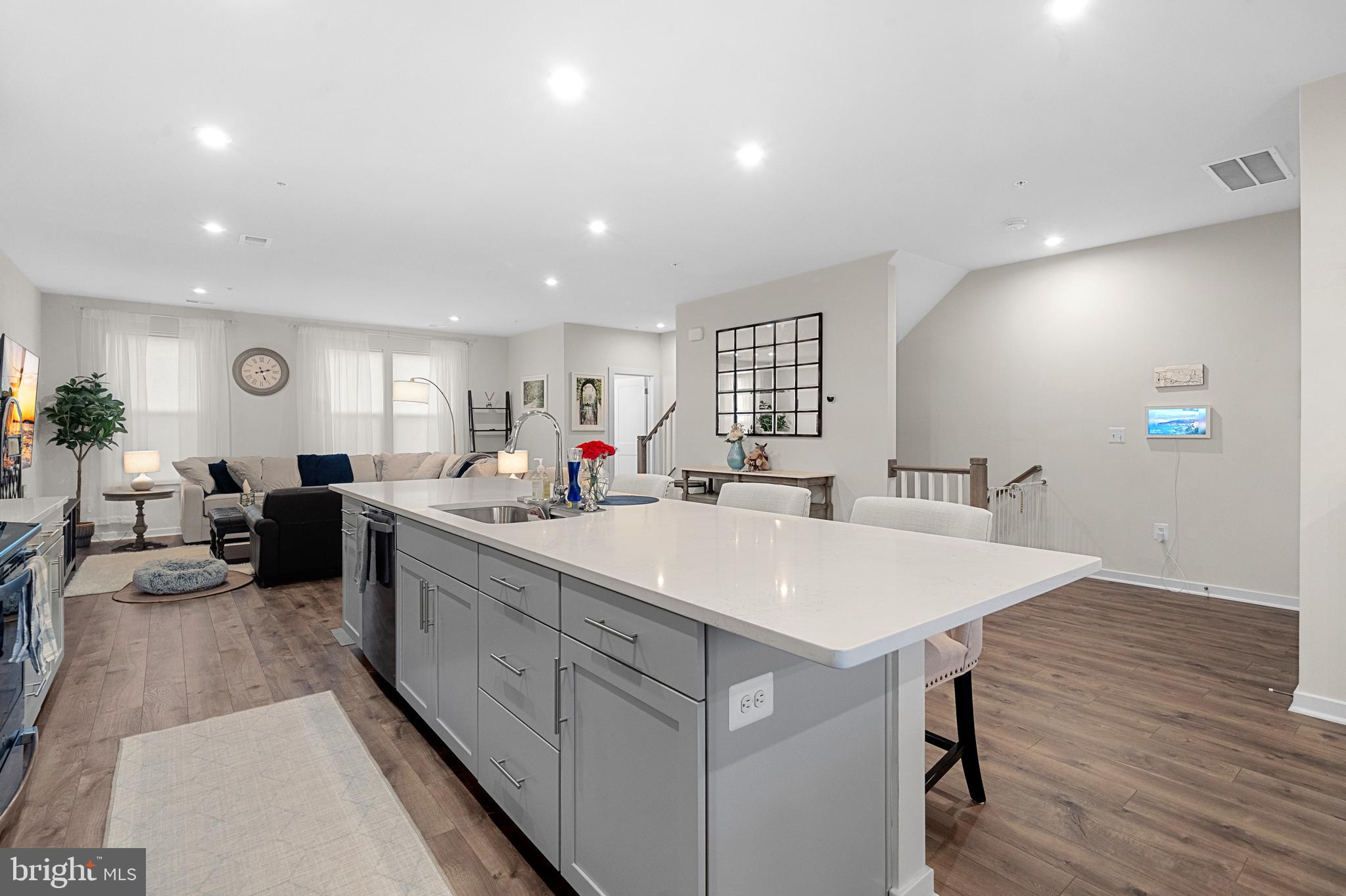 13517 SAYWARD BOULEVARD 80