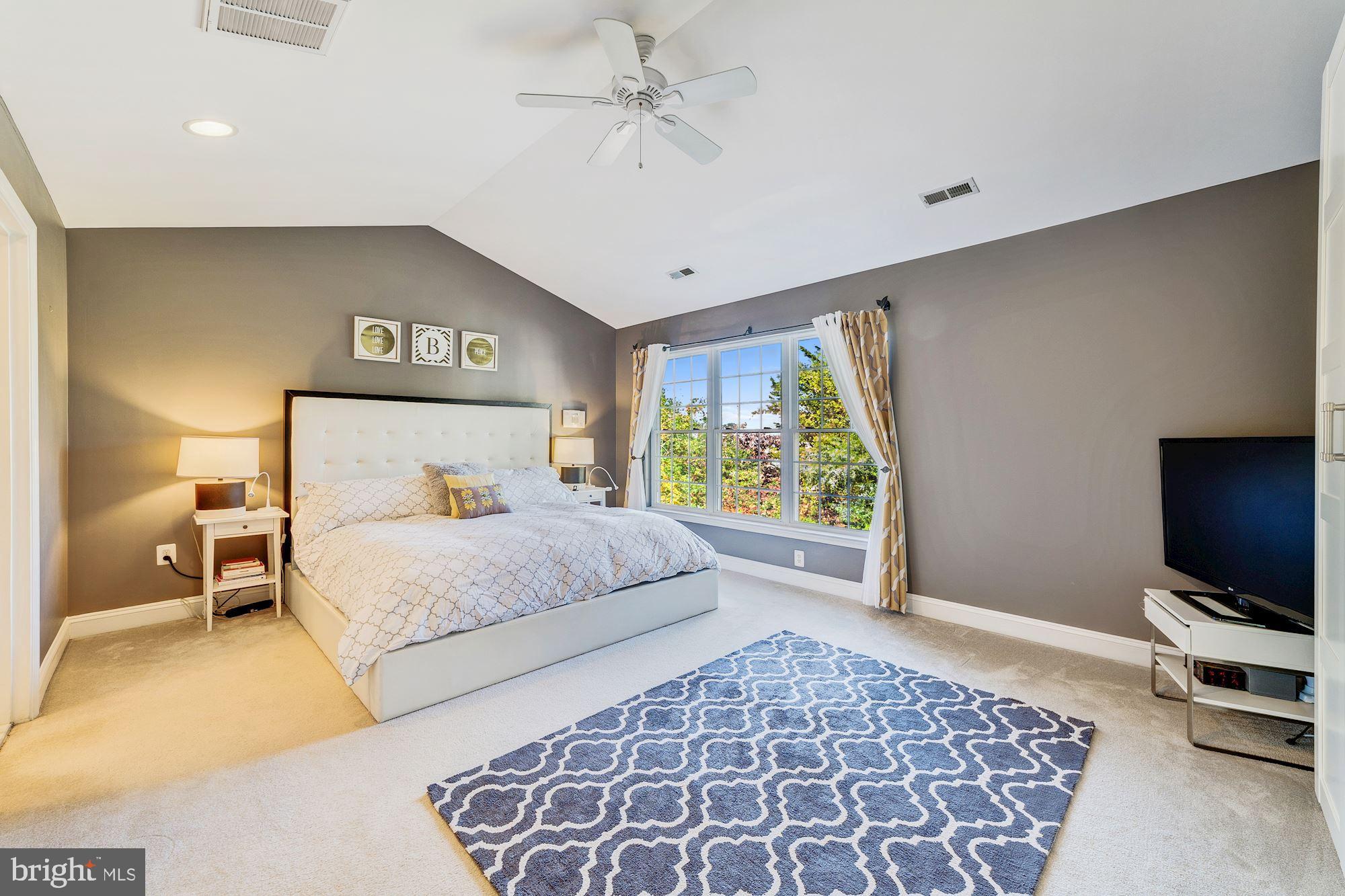 WEYANOKE - Residential