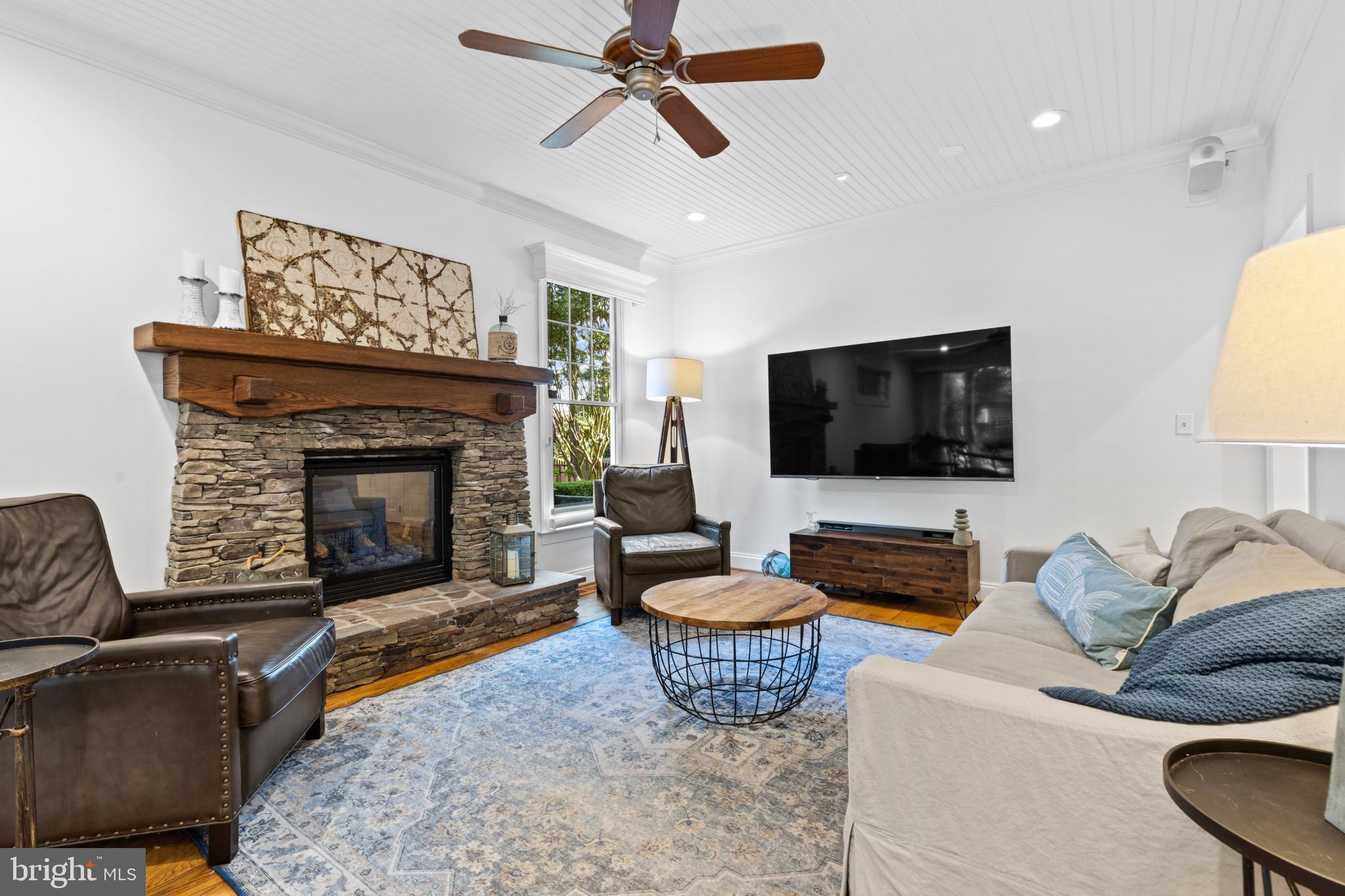 WEST ANNAPOLIS - Residential