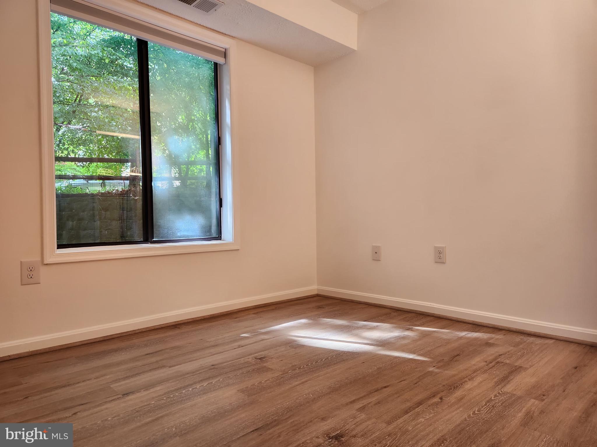 WINDBROOKE - Residential