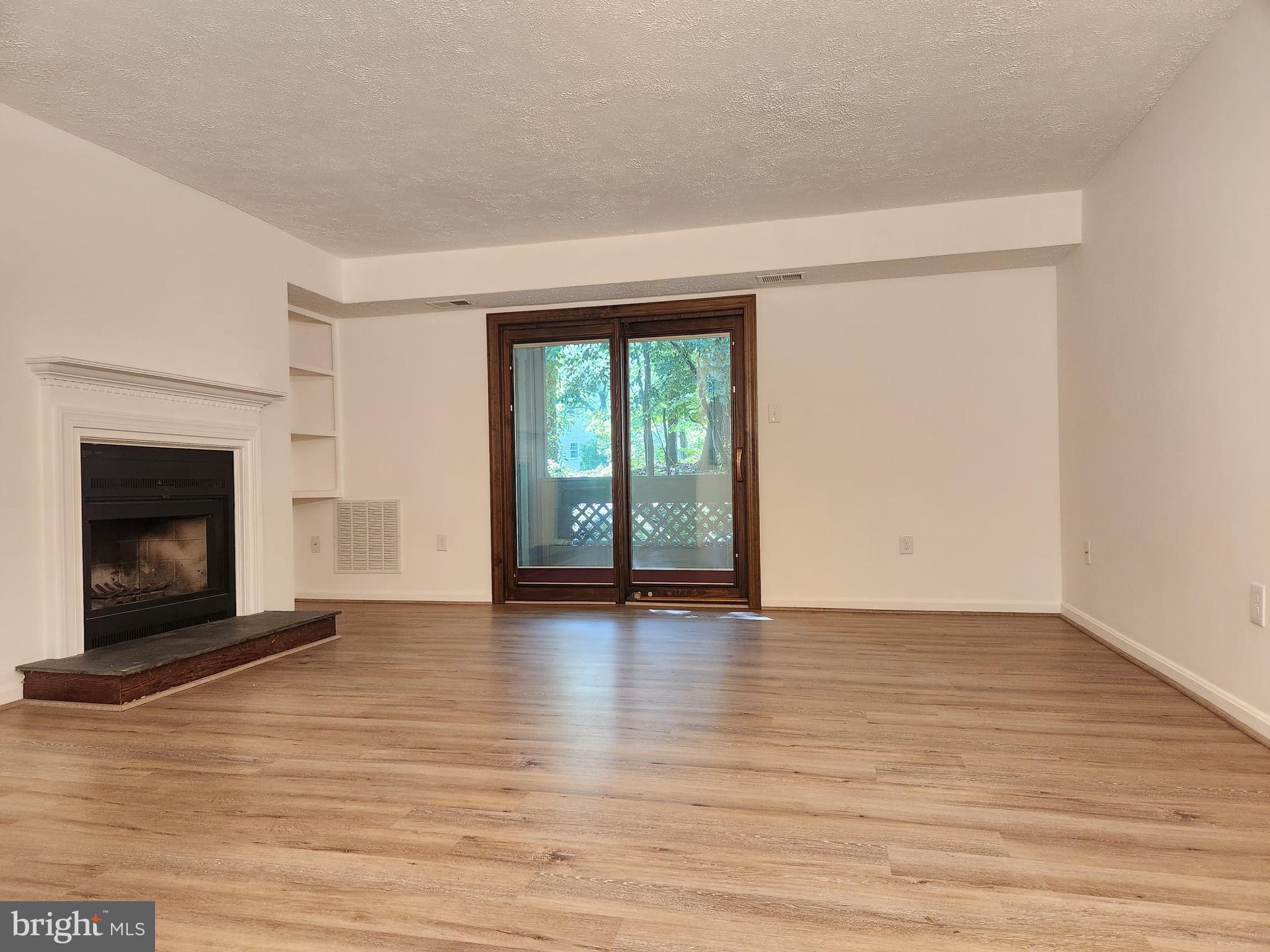 WINDBROOKE - Residential