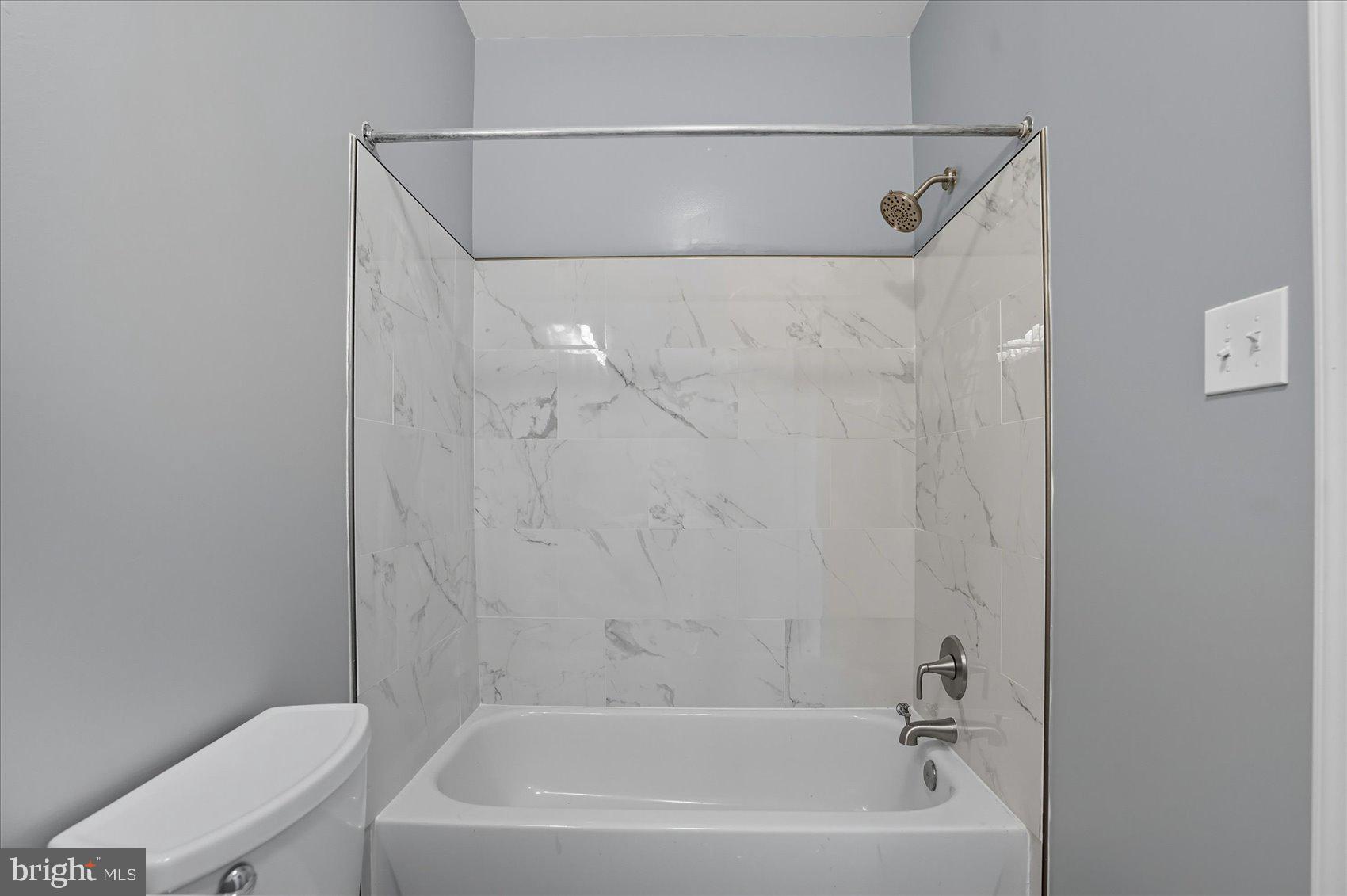 SANDTOWN-WINCHESTER - Residential