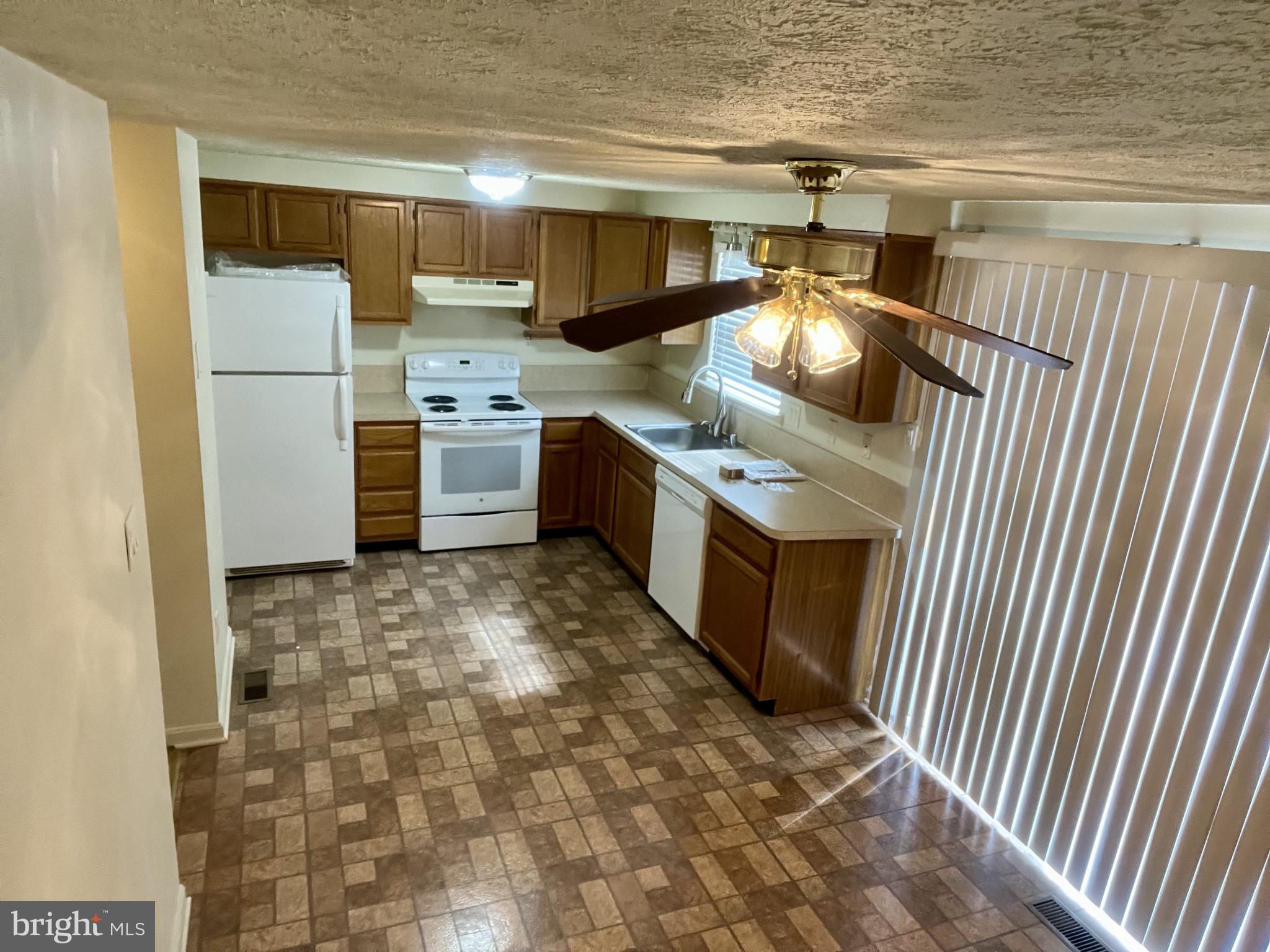 FREDERICKTOWNE VILLAGE - Residential